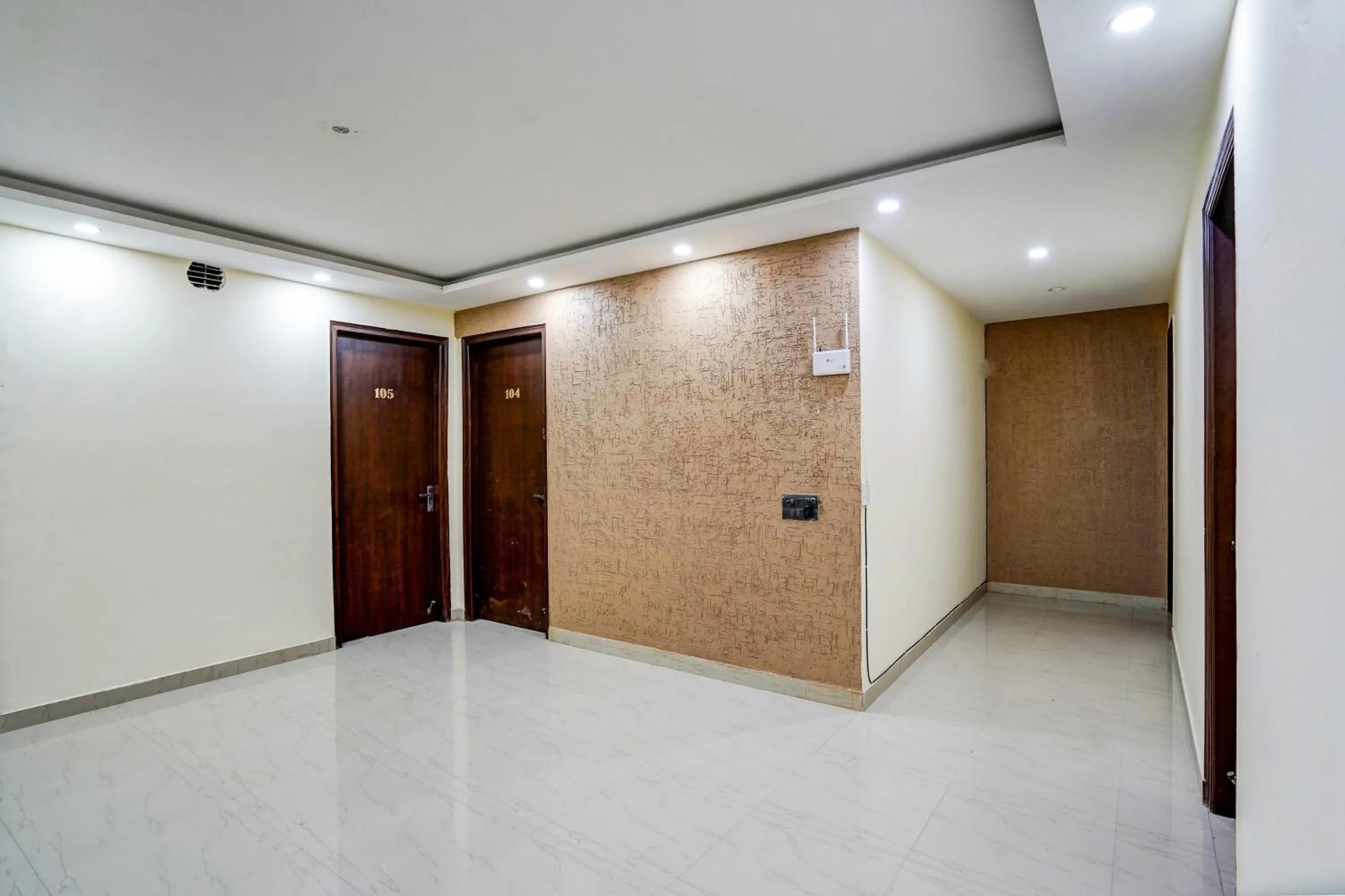Lobby or reception in OYO Collection O DM 45