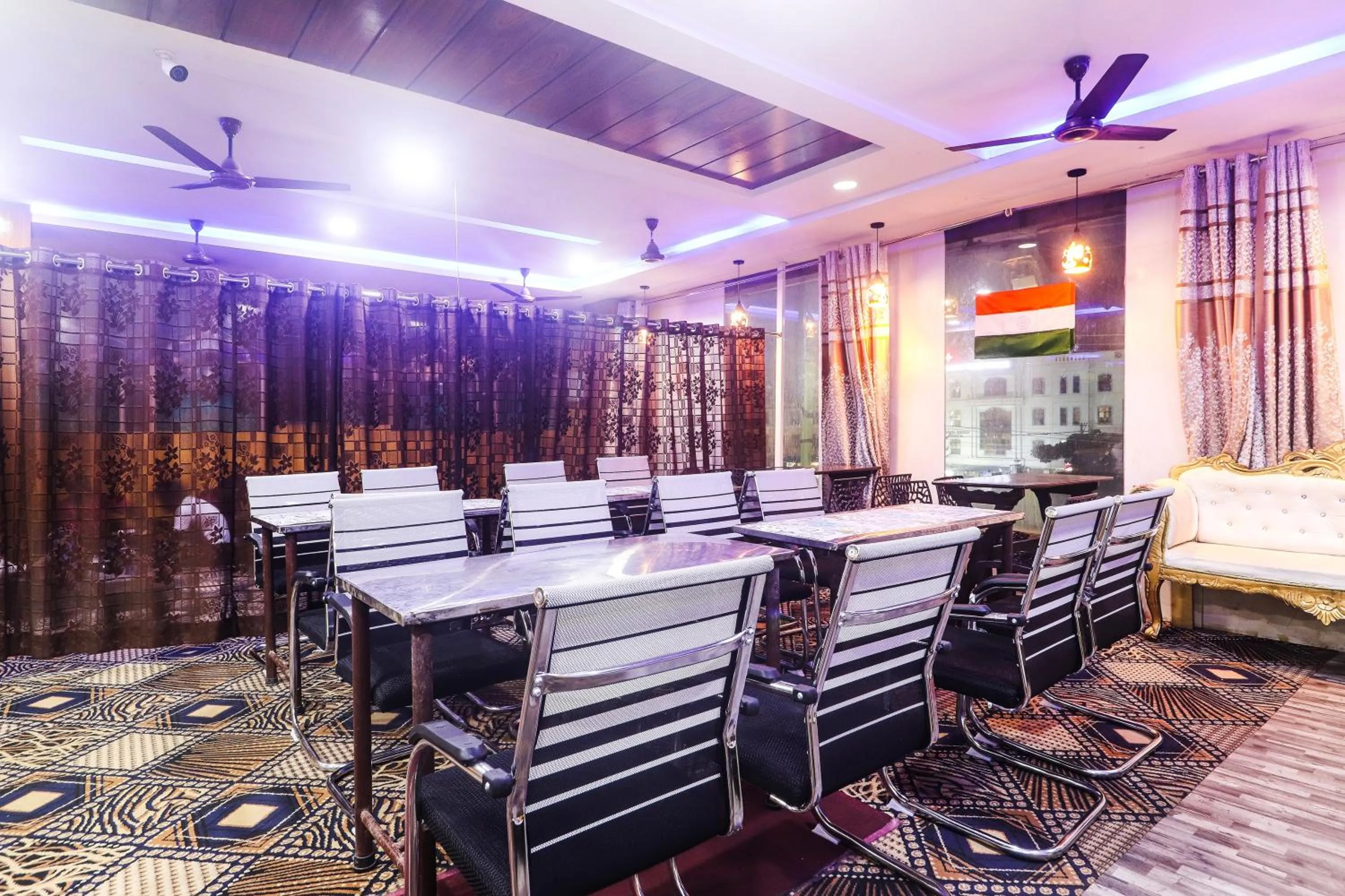 Lobby or reception in Townhouse Lavish Oak