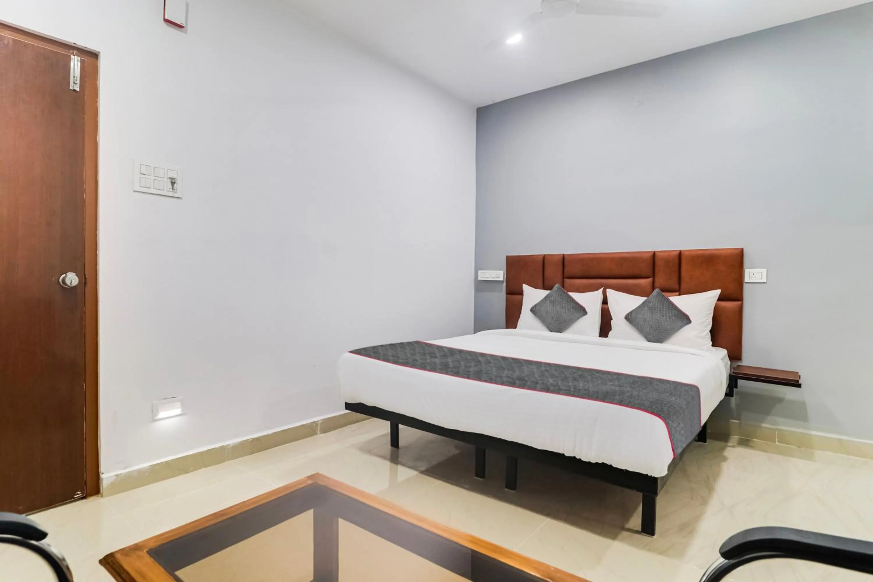 Bedroom in Townhouse Lavish Oak