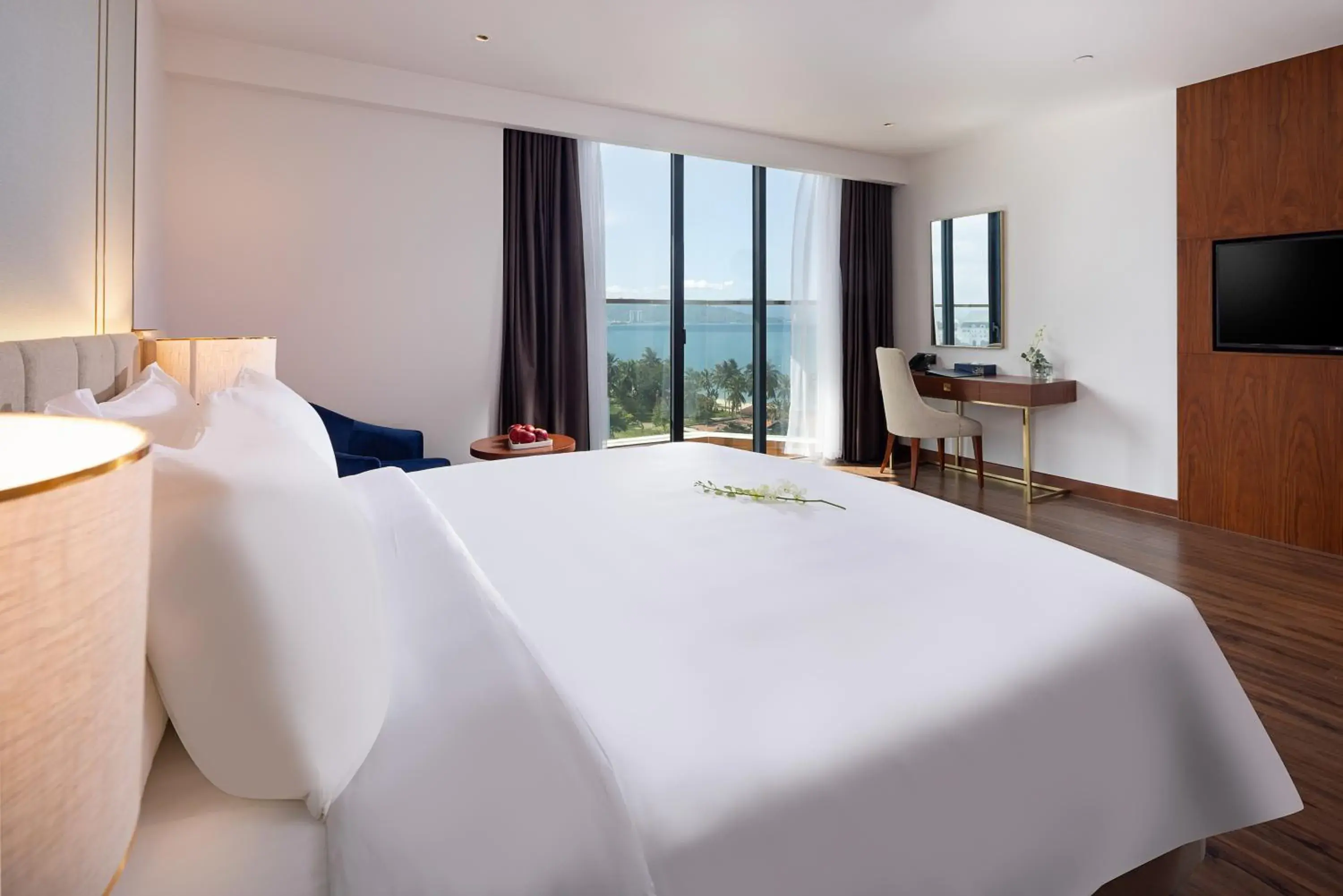 Junior Suite in Best Western Premier Marvella Nha Trang Junior Suite in Best Western Premier Marvella Nha Trang
