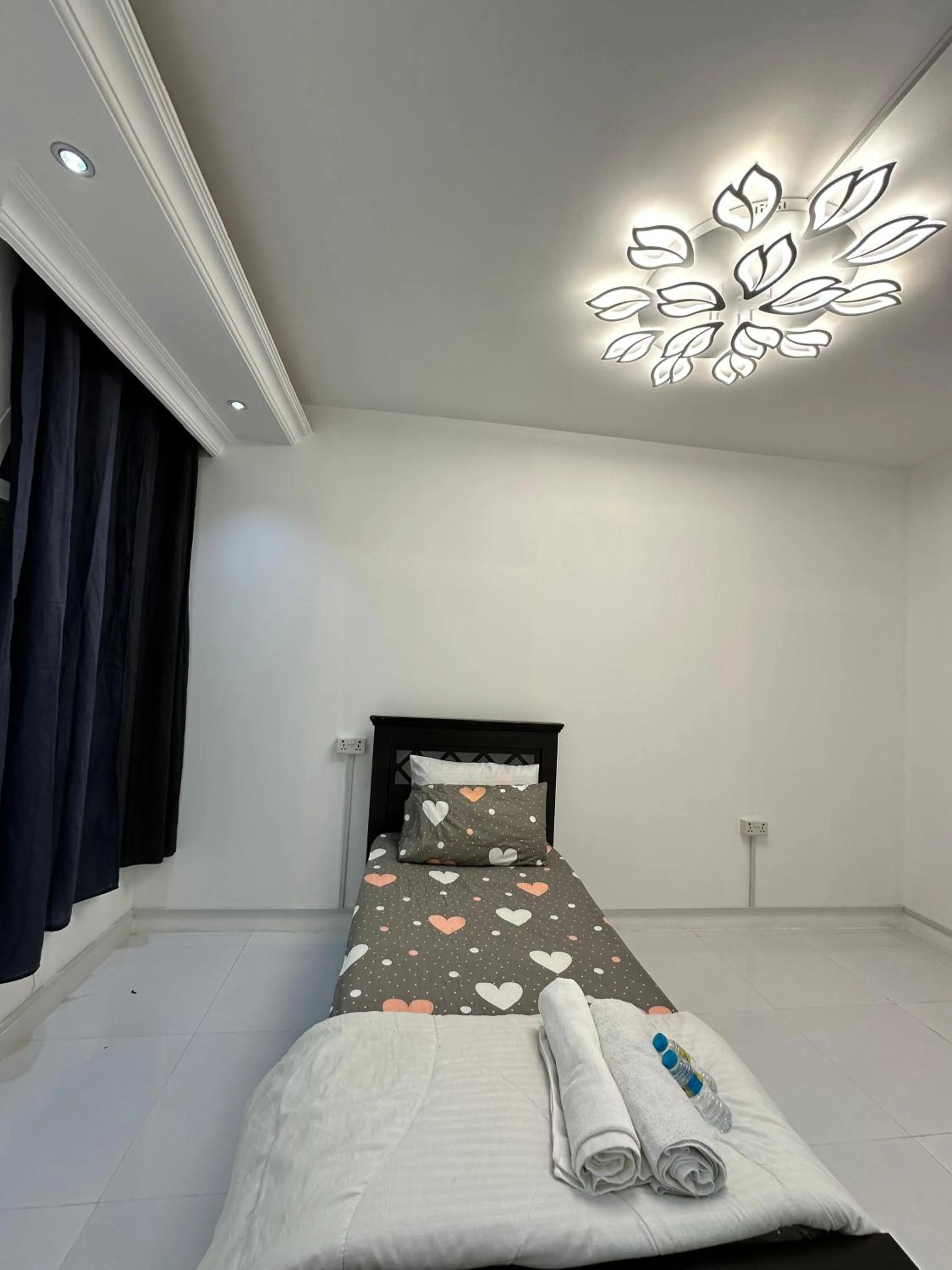 Bed in International Abu-Dhabi Hostel Villa