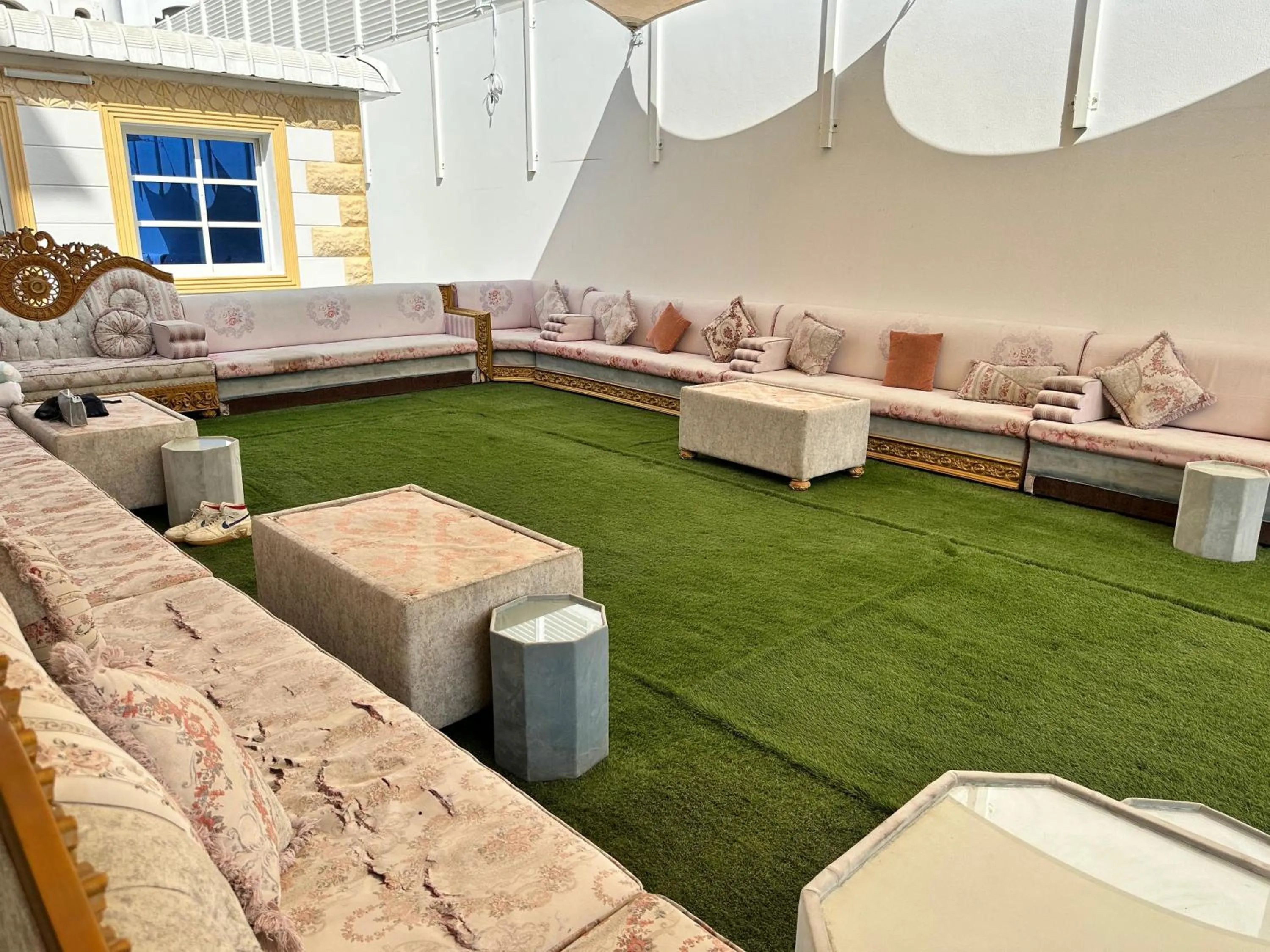 International Abu-Dhabi Hostel Villa