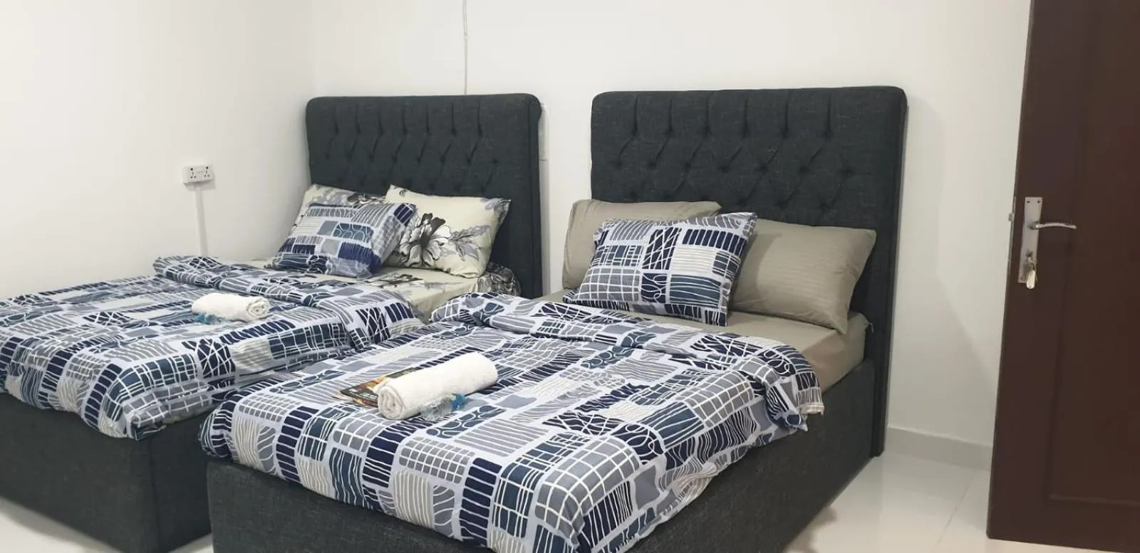 Bed in International Abu-Dhabi Hostel Villa