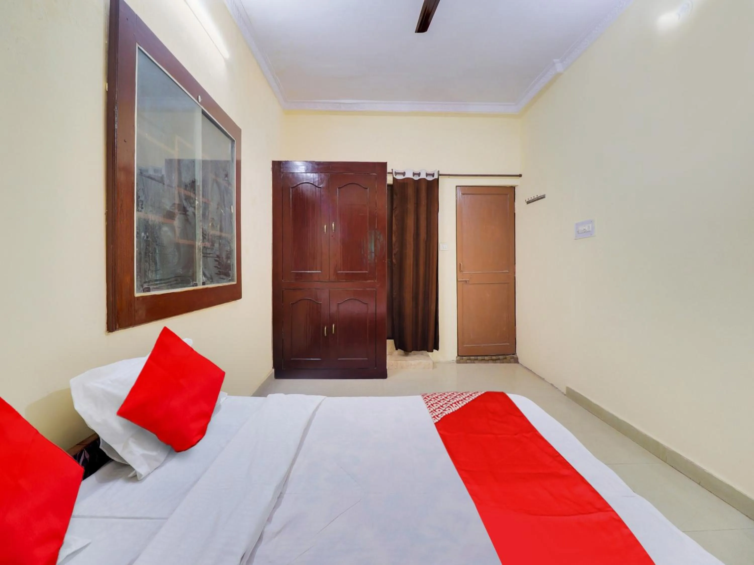 Bedroom, Bed in Hotel O GURUKRIPA INN