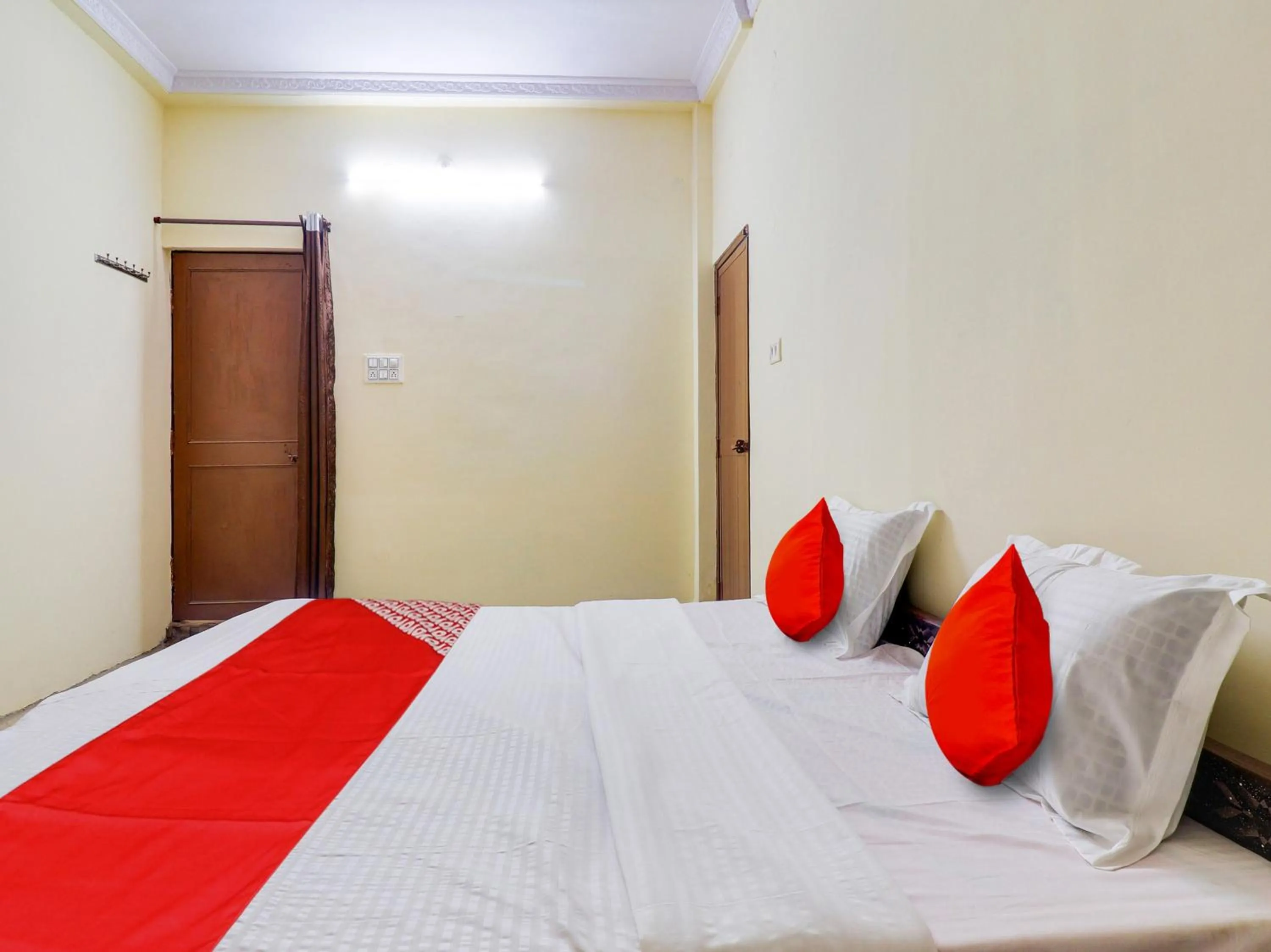 Bedroom, Bed in Hotel O GURUKRIPA INN