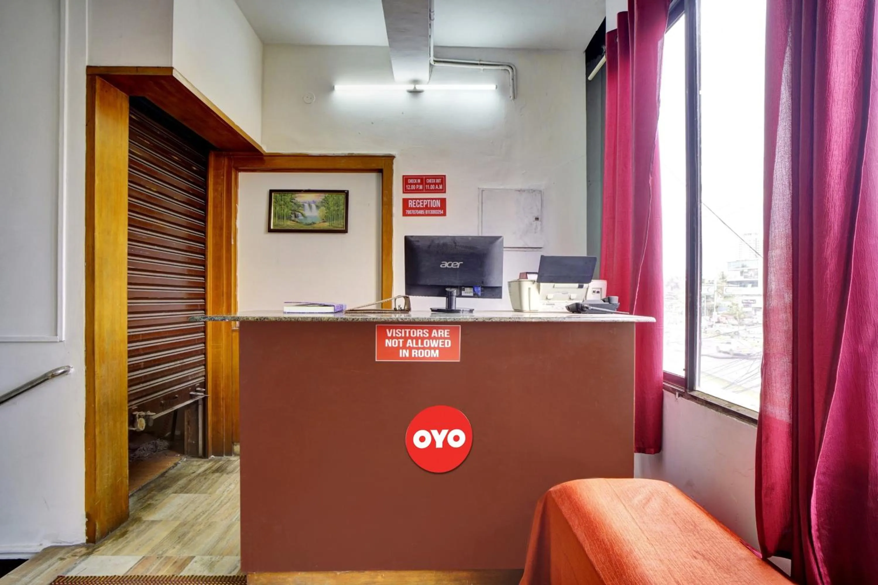 Lobby or reception in Hotel O Highway Inn