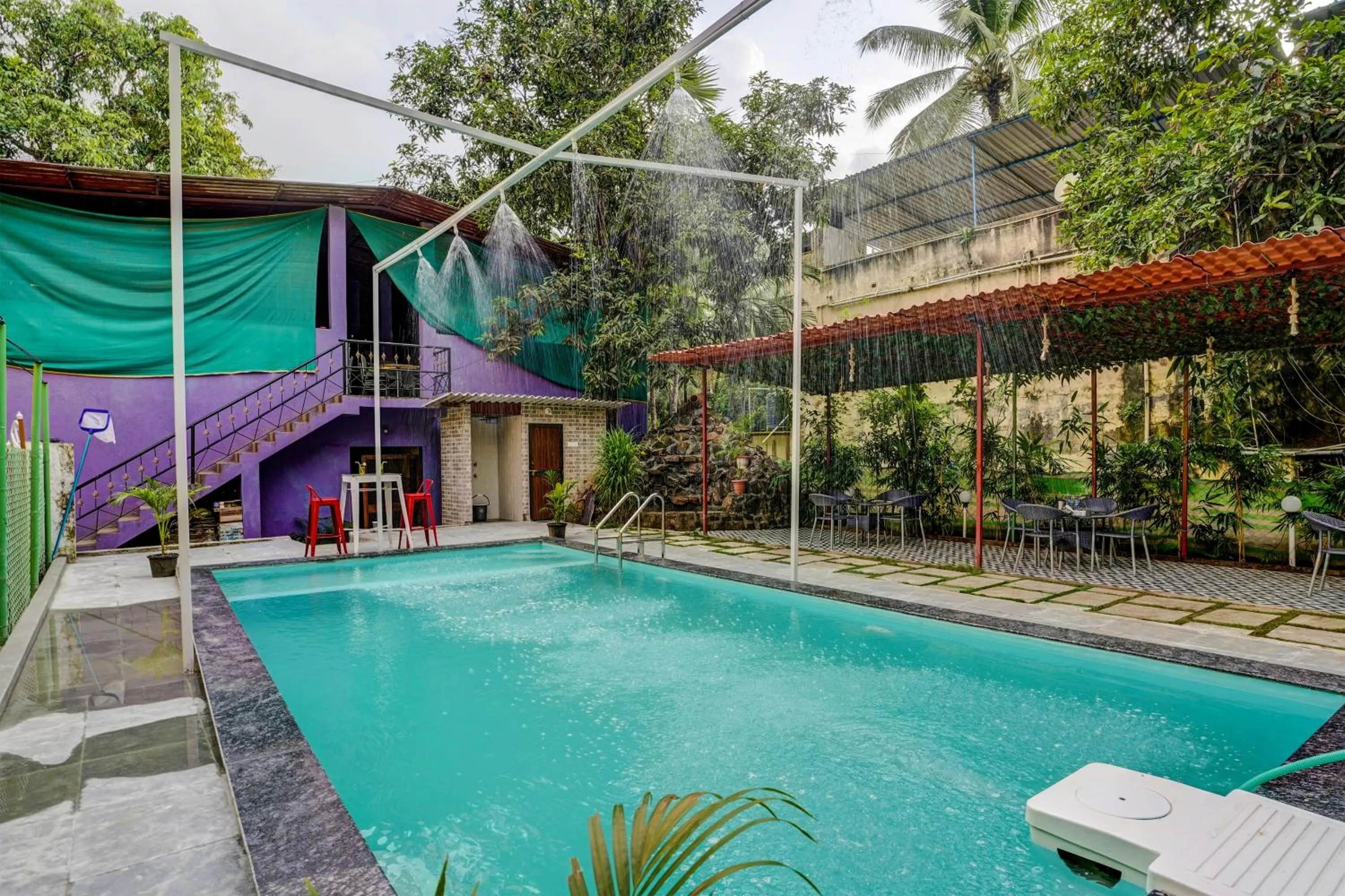 Entertainment, Swimming Pool in Collection O Palm Springs Beach Resort