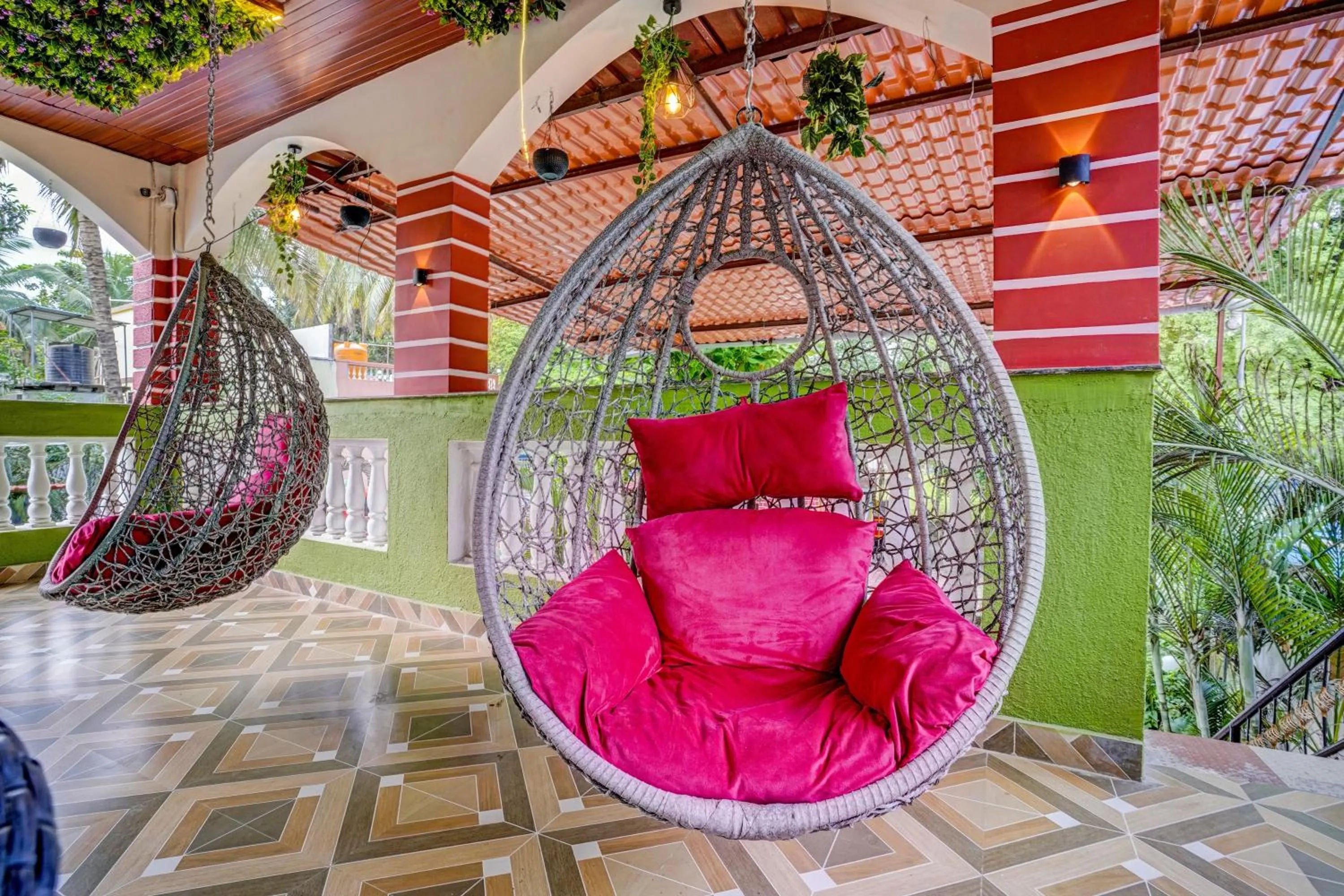 Restaurant/places to eat, Seating Area in Collection O Palm Springs Beach Resort