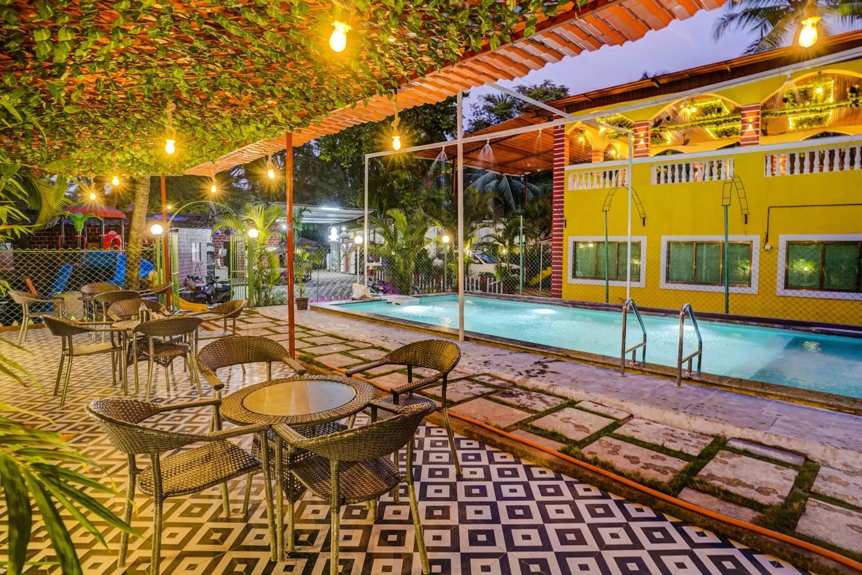 Entertainment, Swimming Pool in Collection O Palm Springs Beach Resort