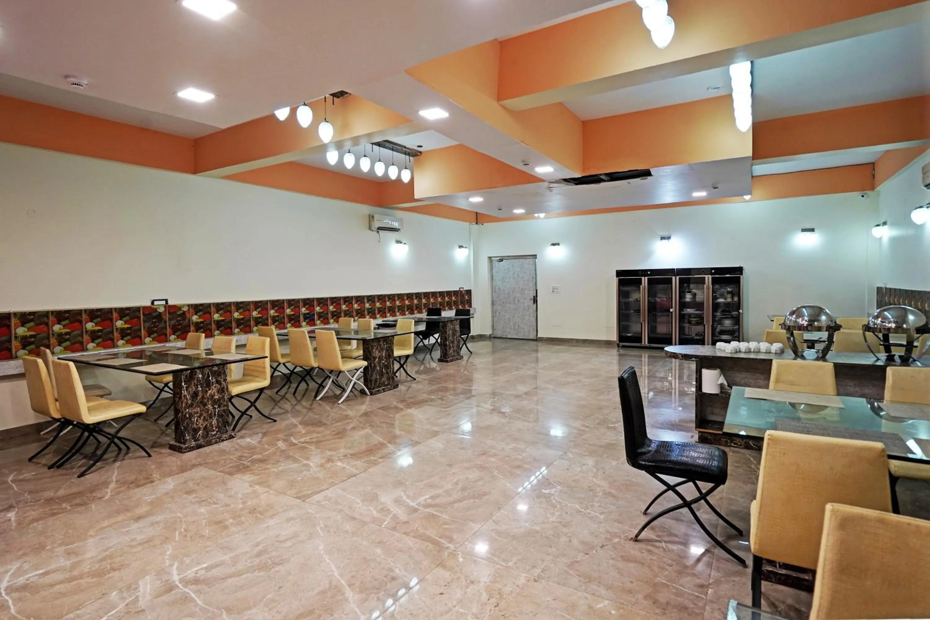 Meeting/conference room, Restaurant/Places to Eat in Palette - Hotel Nature Retreat Resort