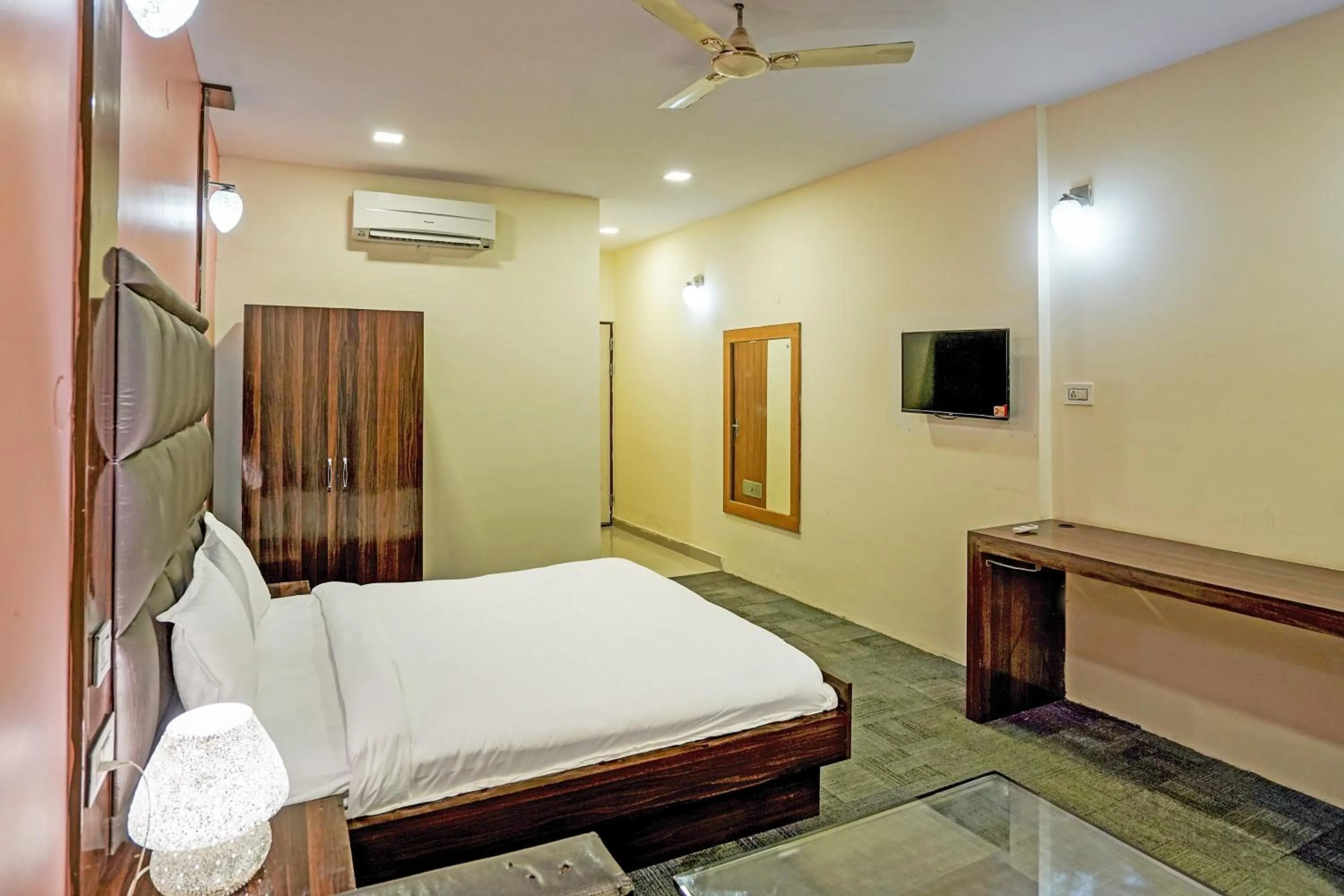 Bedroom in Palette - Hotel Nature Retreat Resort