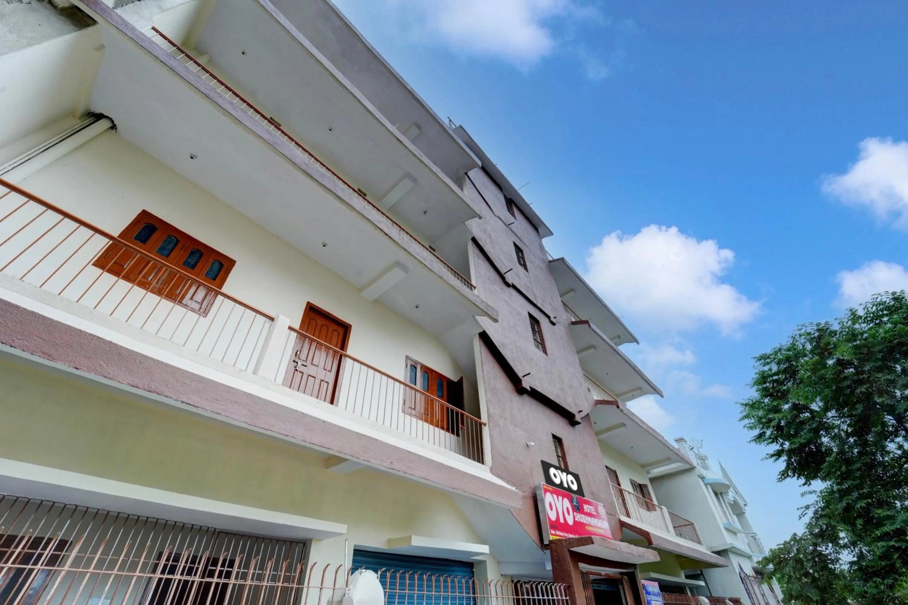 Facade/entrance, Property Building in OYO Flagship Hotel Shubhmangalam