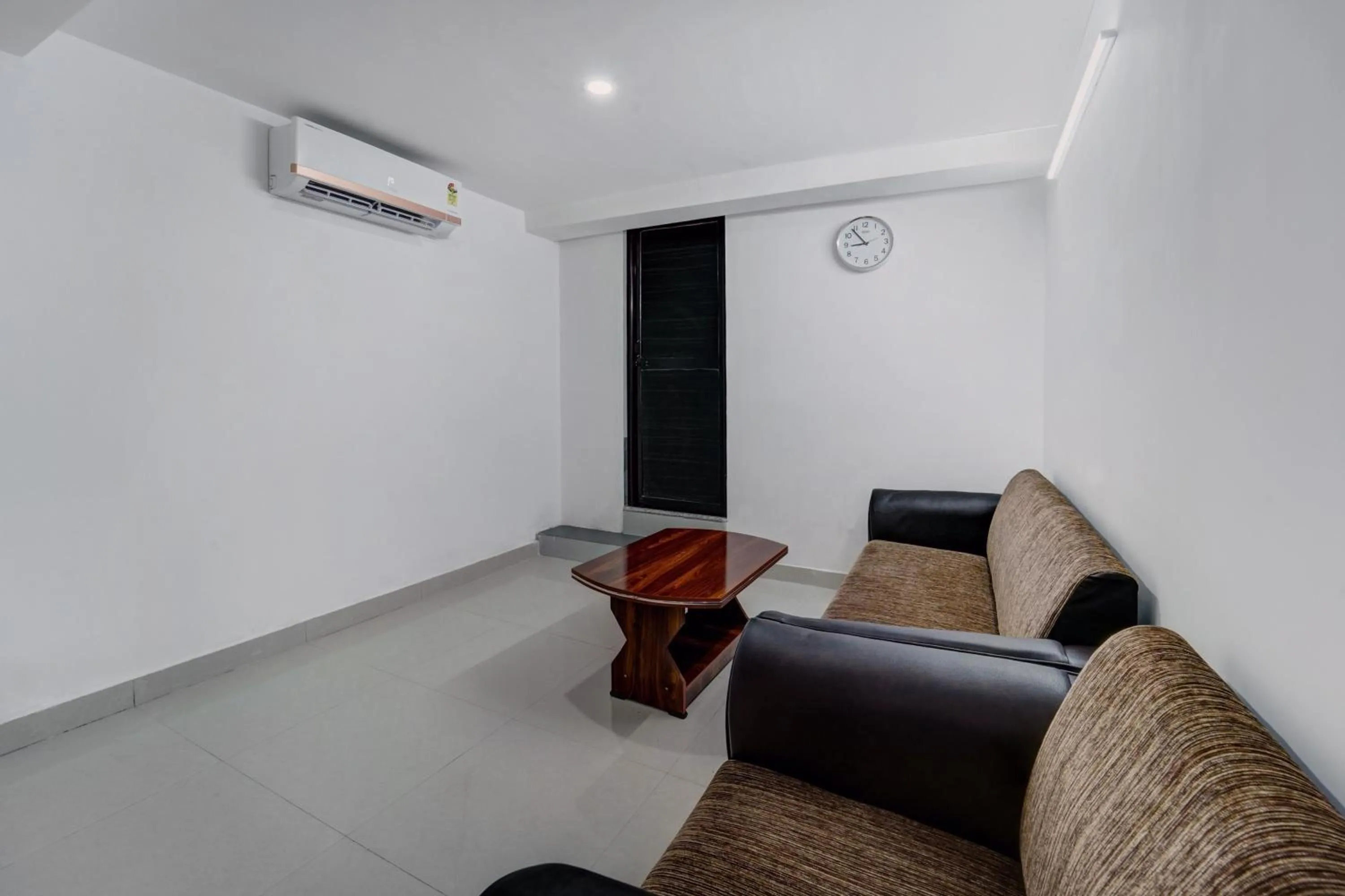 Lobby or reception in Hotel O White House