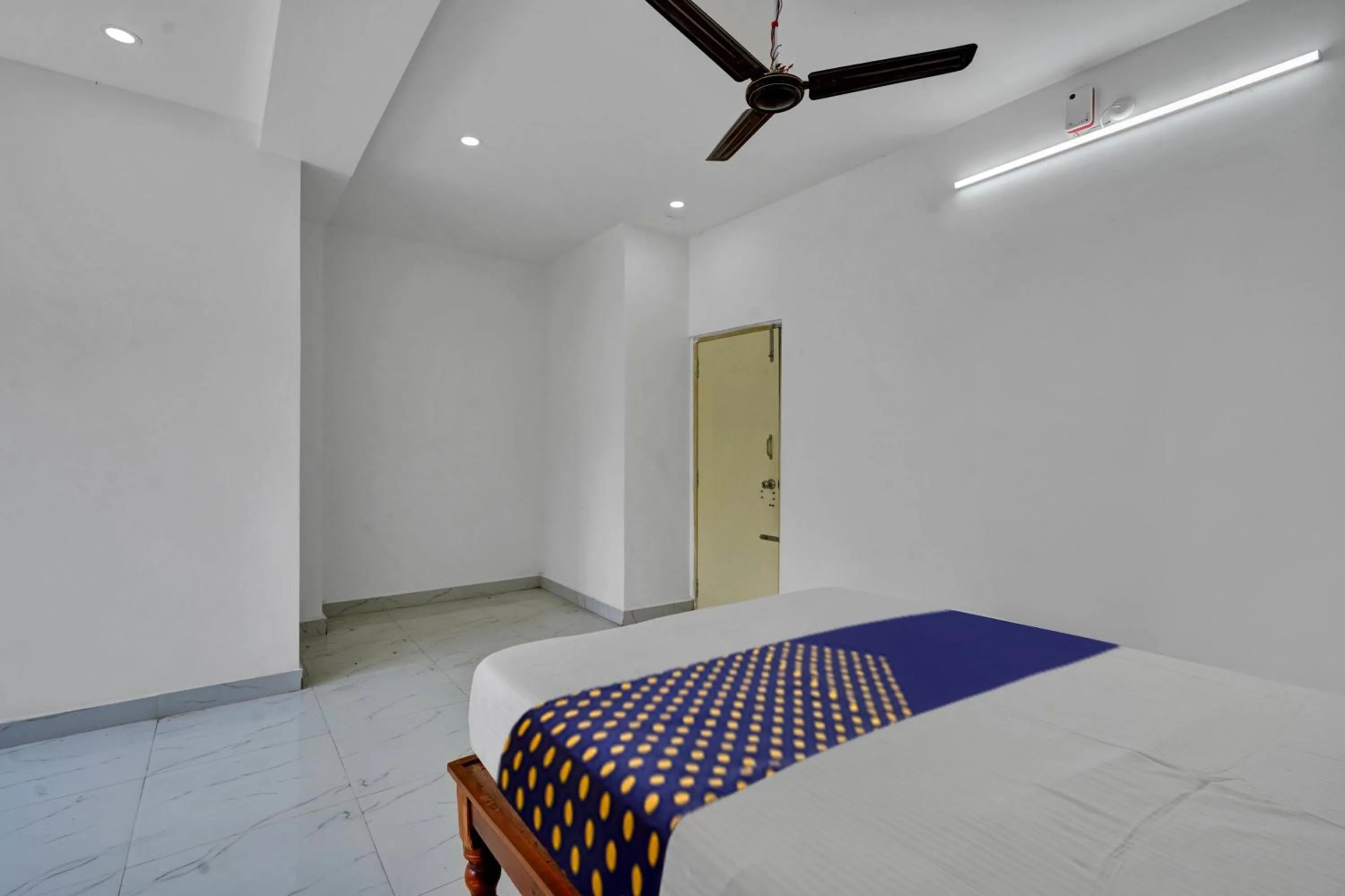 Bedroom, Bed in Hotel O SKP GRAND