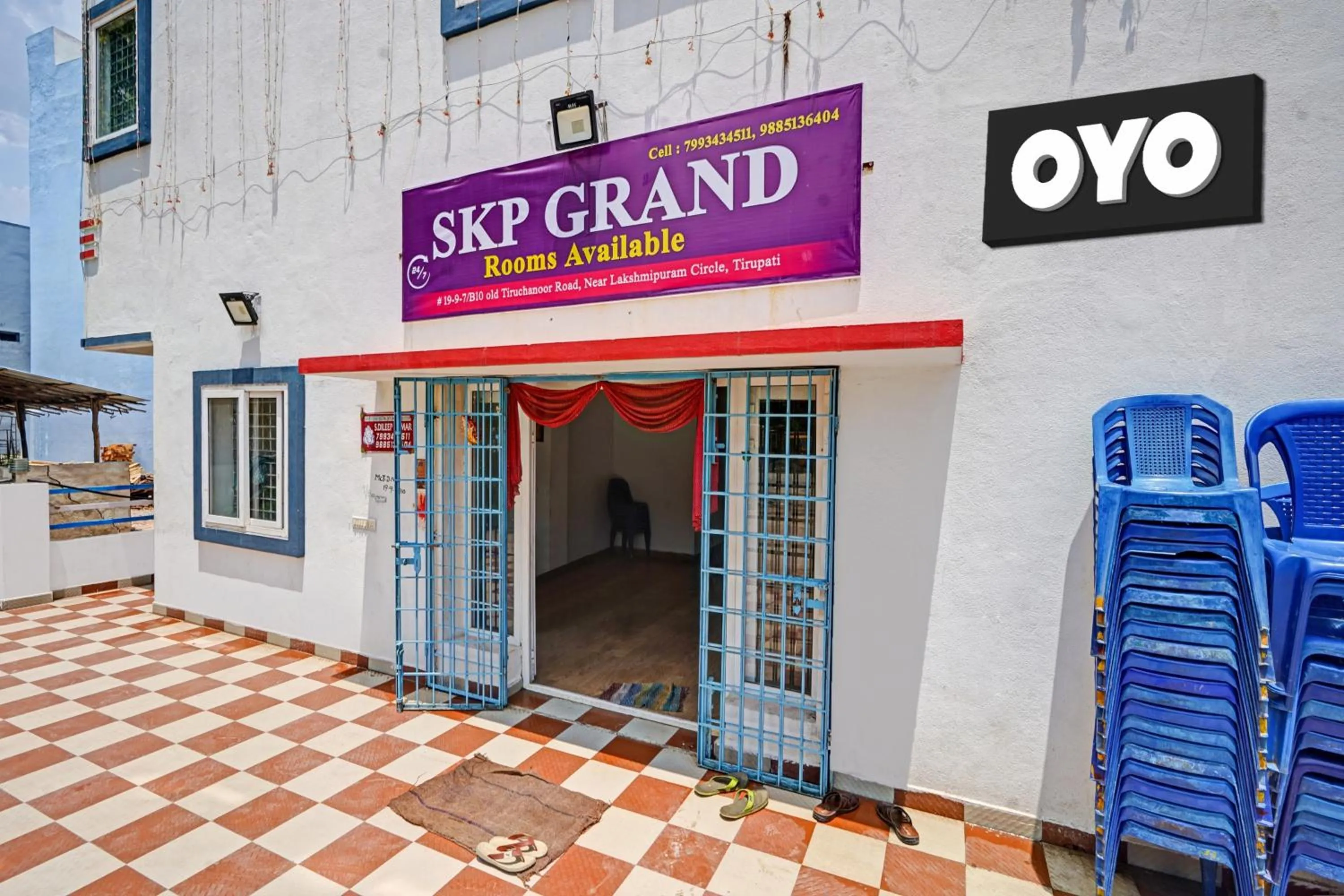 Facade/entrance in Hotel O SKP GRAND