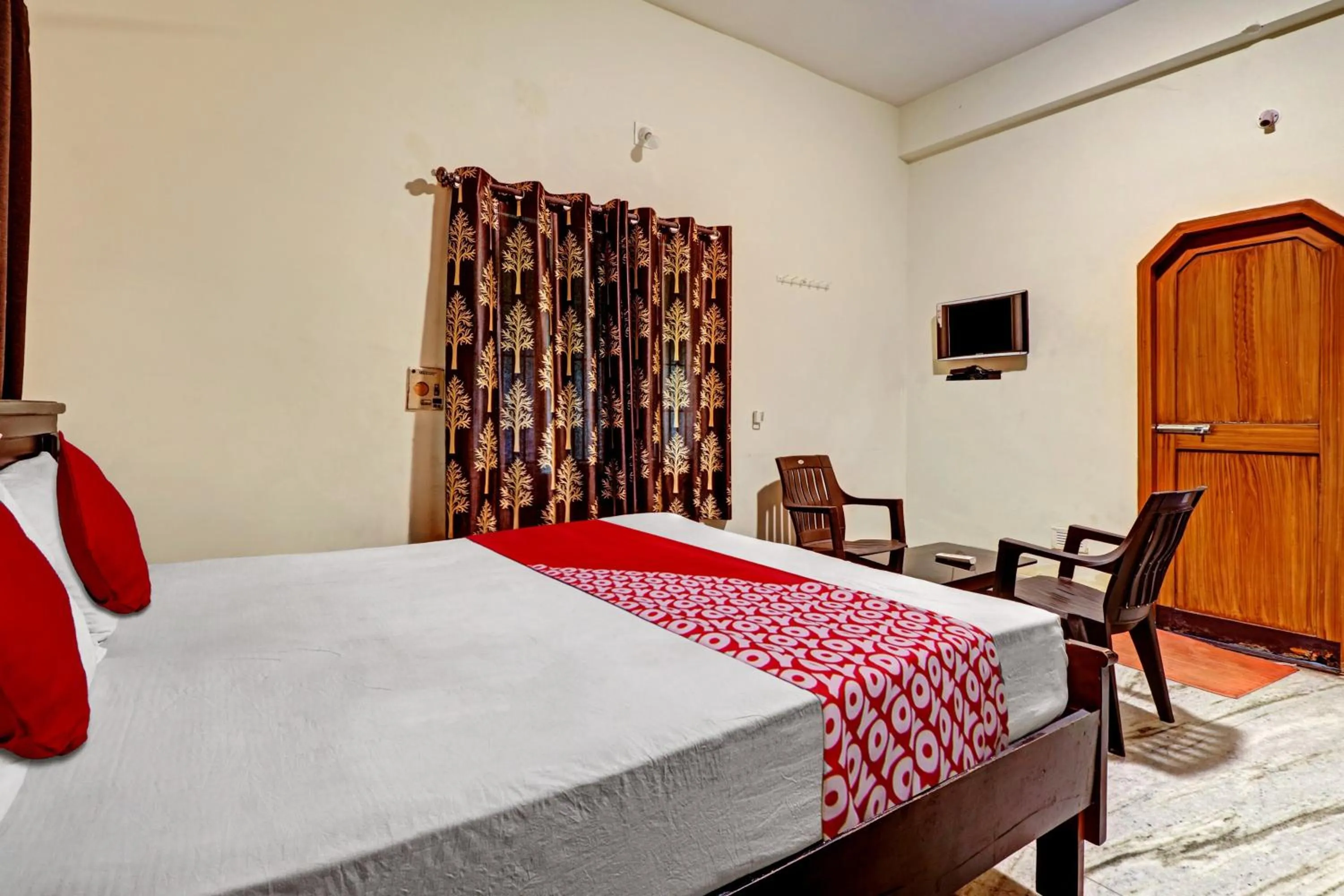 Bedroom in OYO Flagship Akshaya Villa
