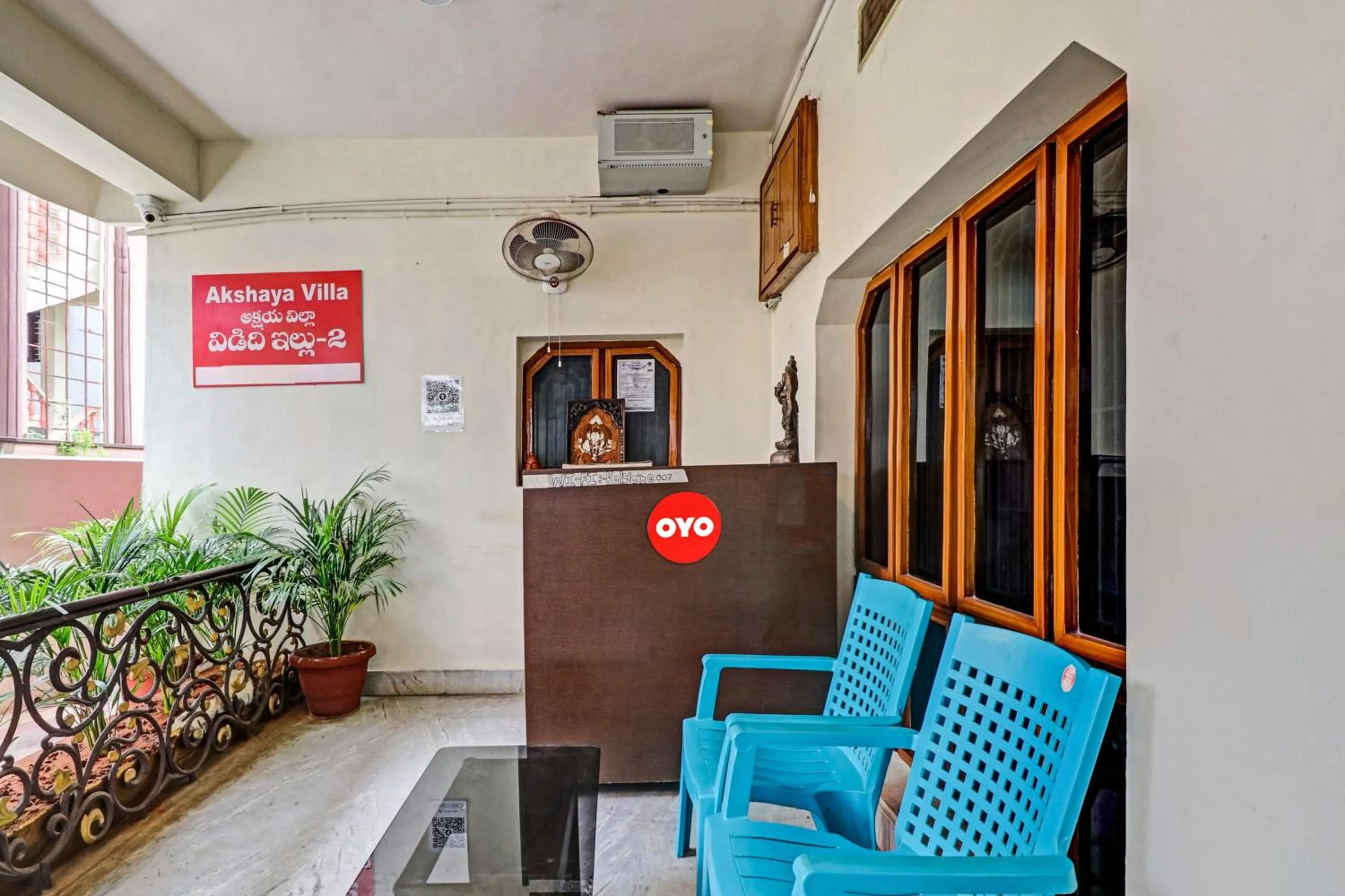 Lobby or reception in OYO Flagship Akshaya Villa