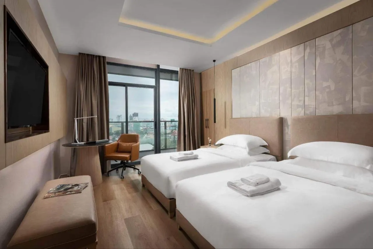 SF HOTEL Penthouse Residences