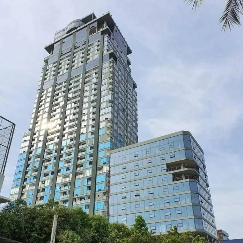 SF HOTEL Penthouse Residences