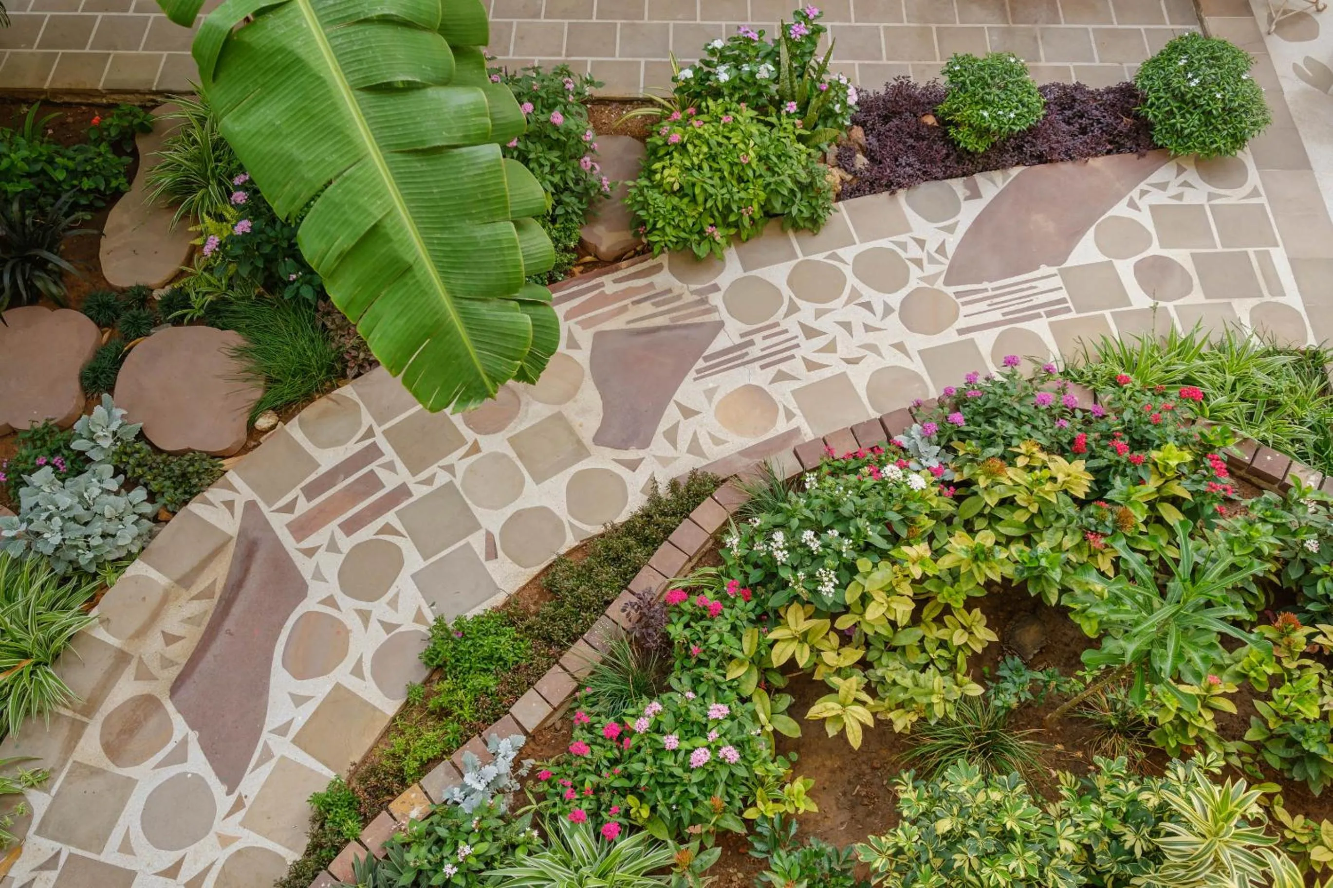 Garden in Shree Nikunj - A Luxury Boutique Homestay in Jaipur