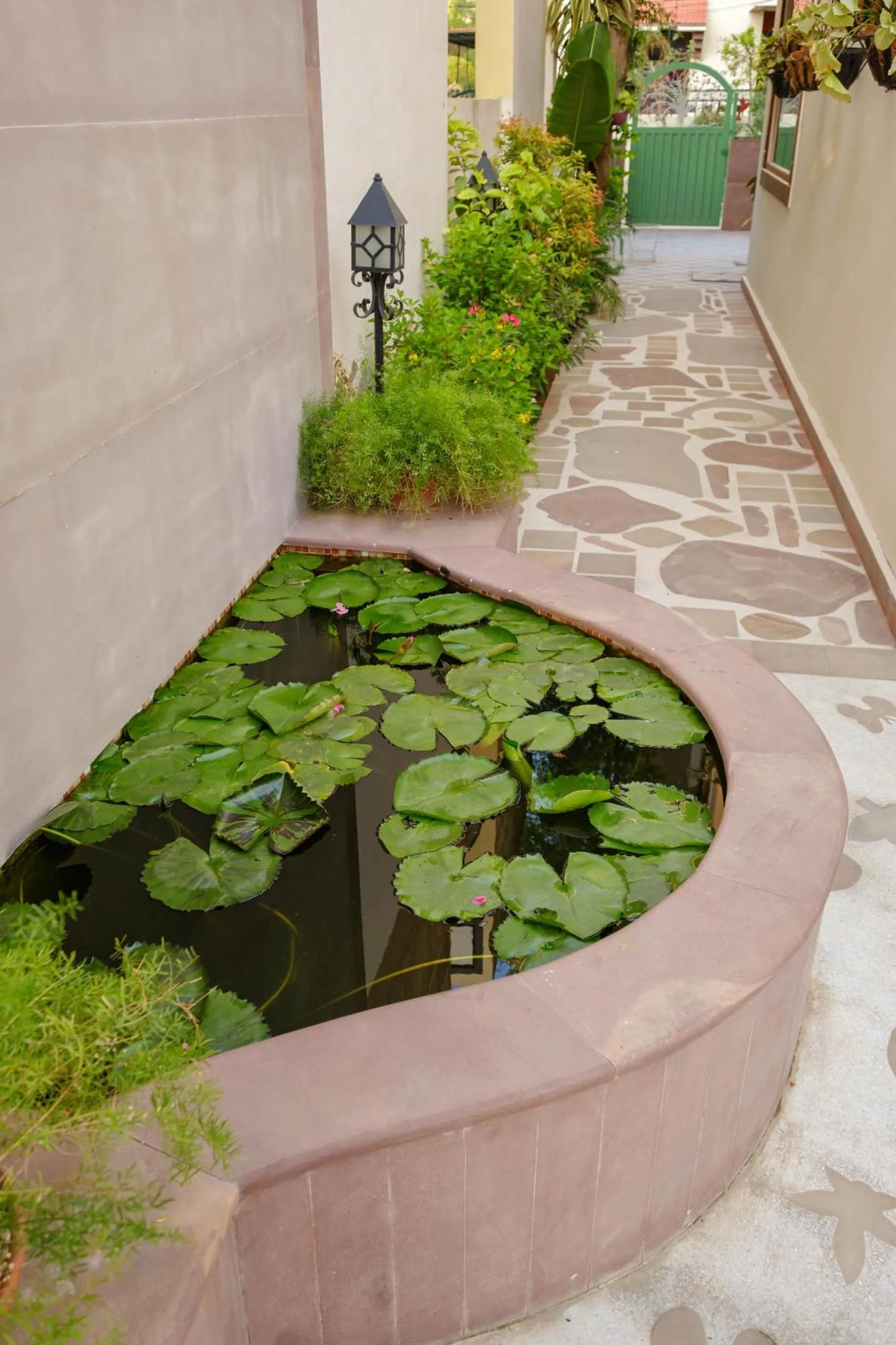 Garden in Shree Nikunj - A Luxury Boutique Homestay in Jaipur