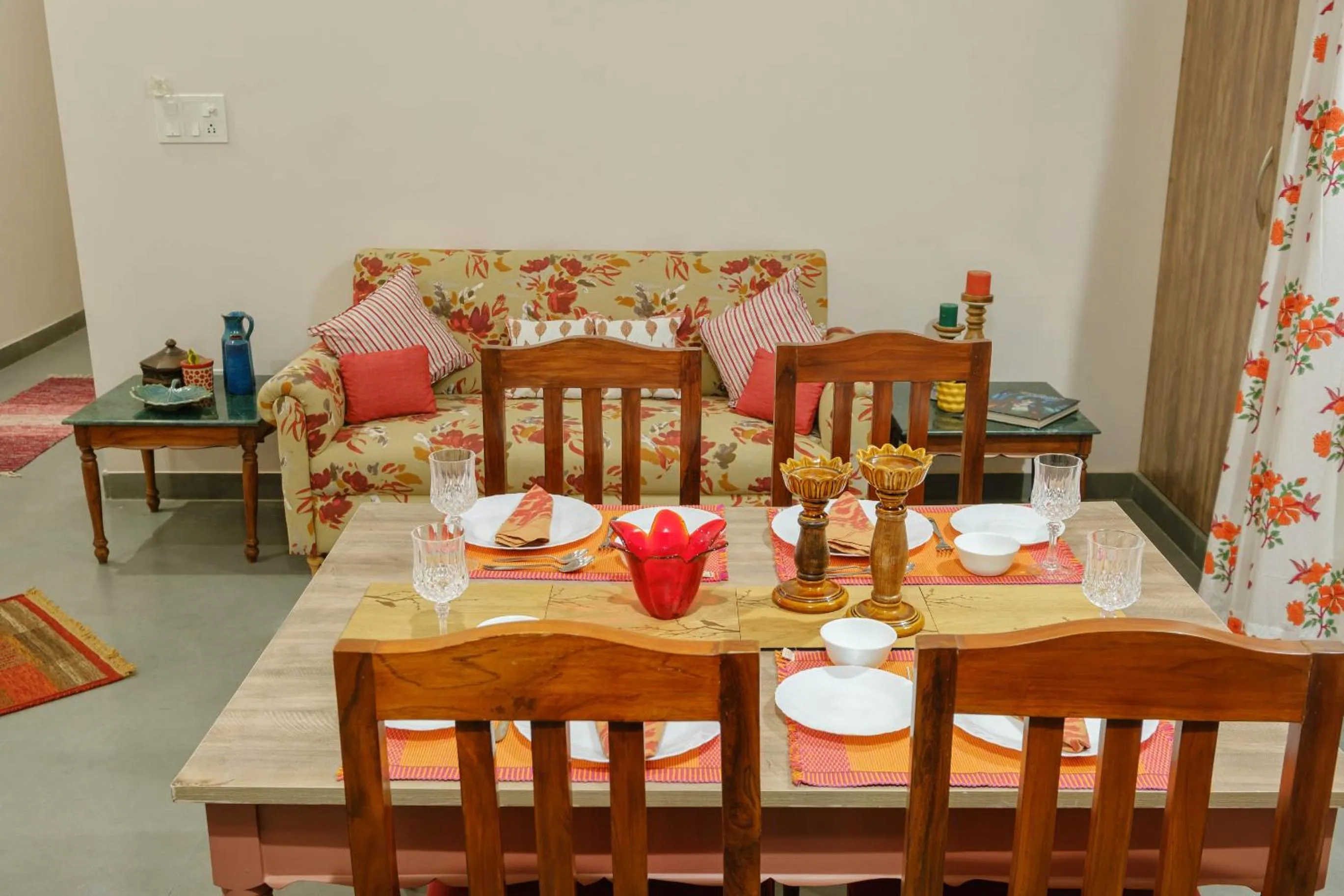 Dining area in Shree Nikunj - A Luxury Boutique Homestay in Jaipur