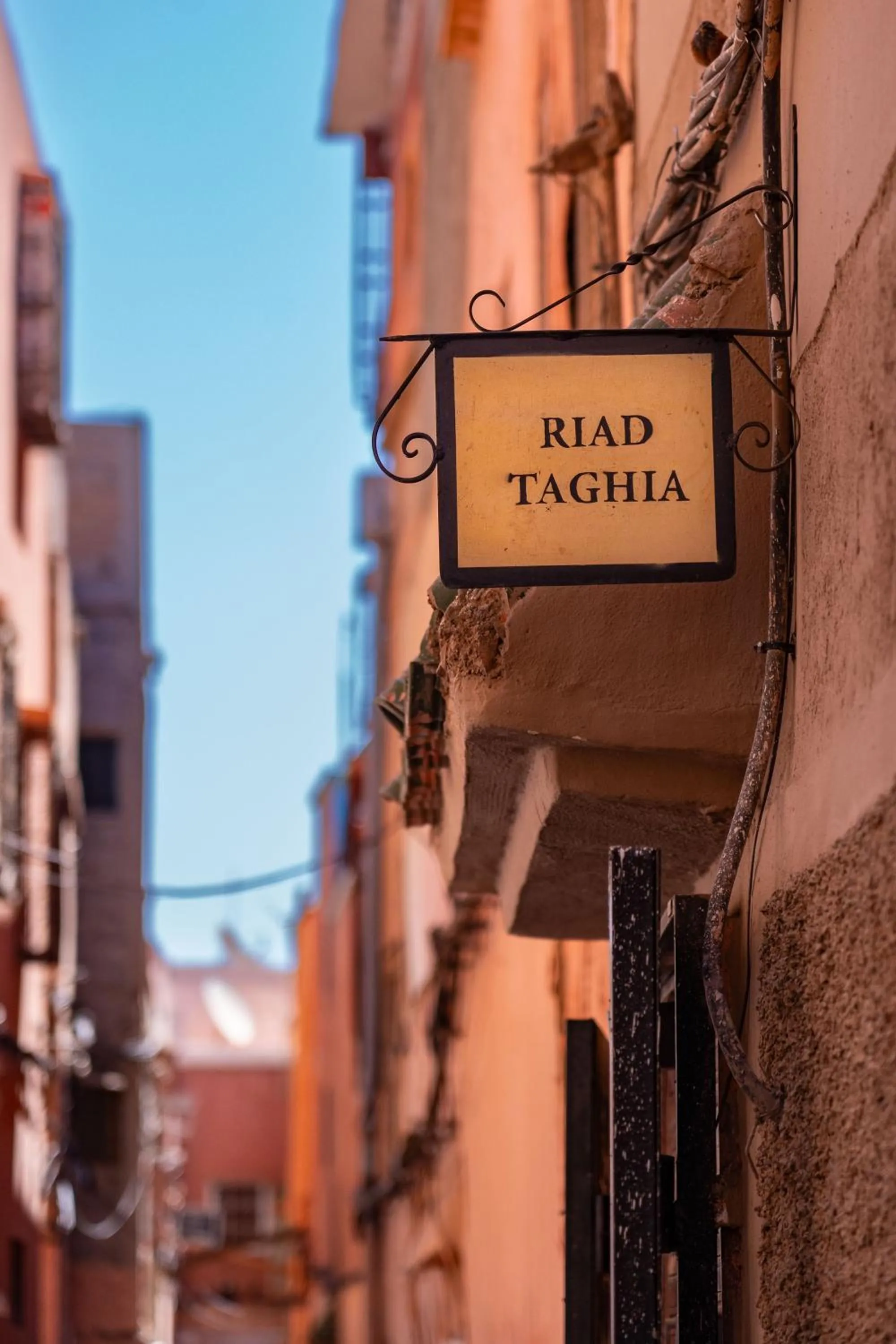 Facade/entrance in Riad Taghia