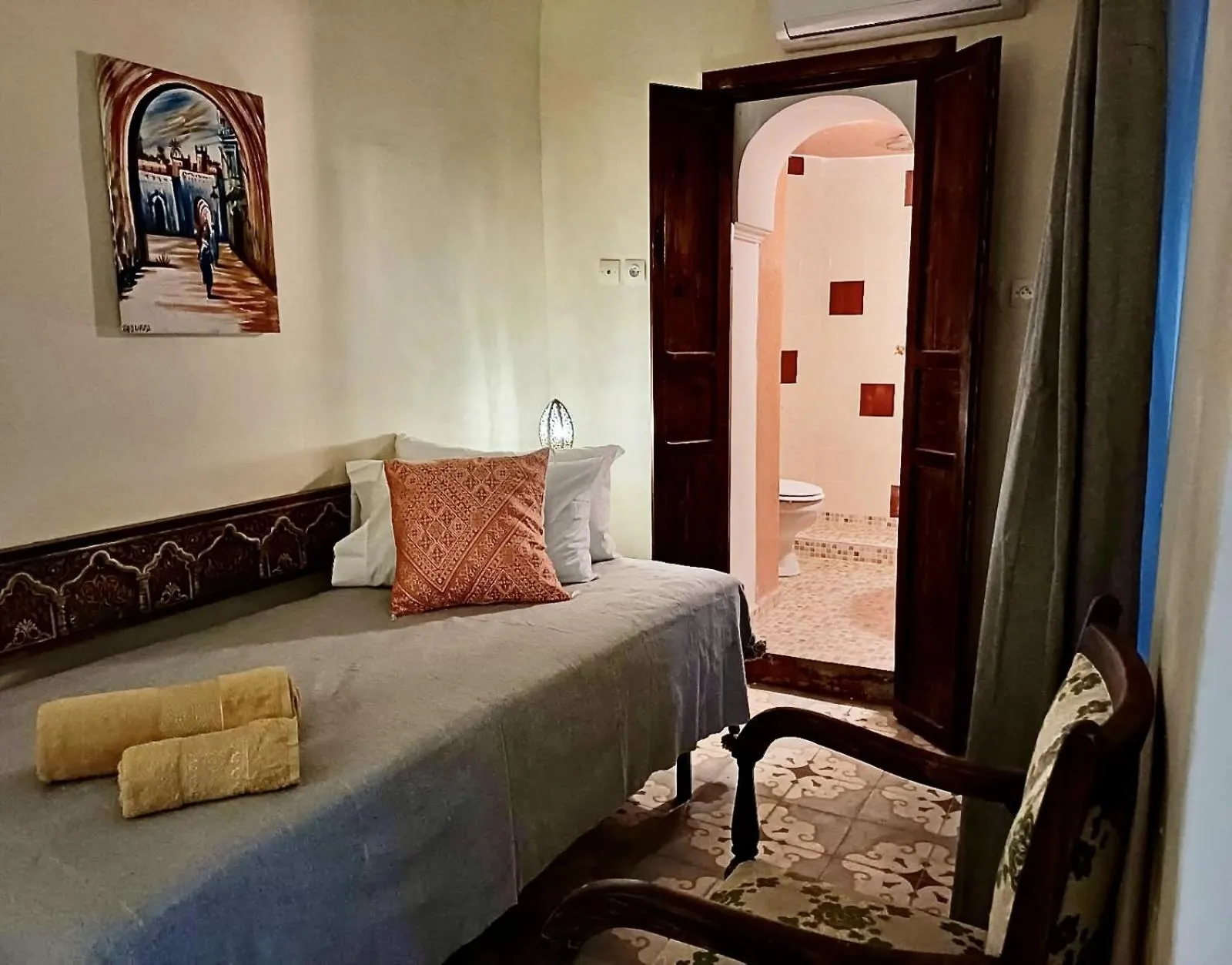 Bedroom, Bed in Riad Taghia