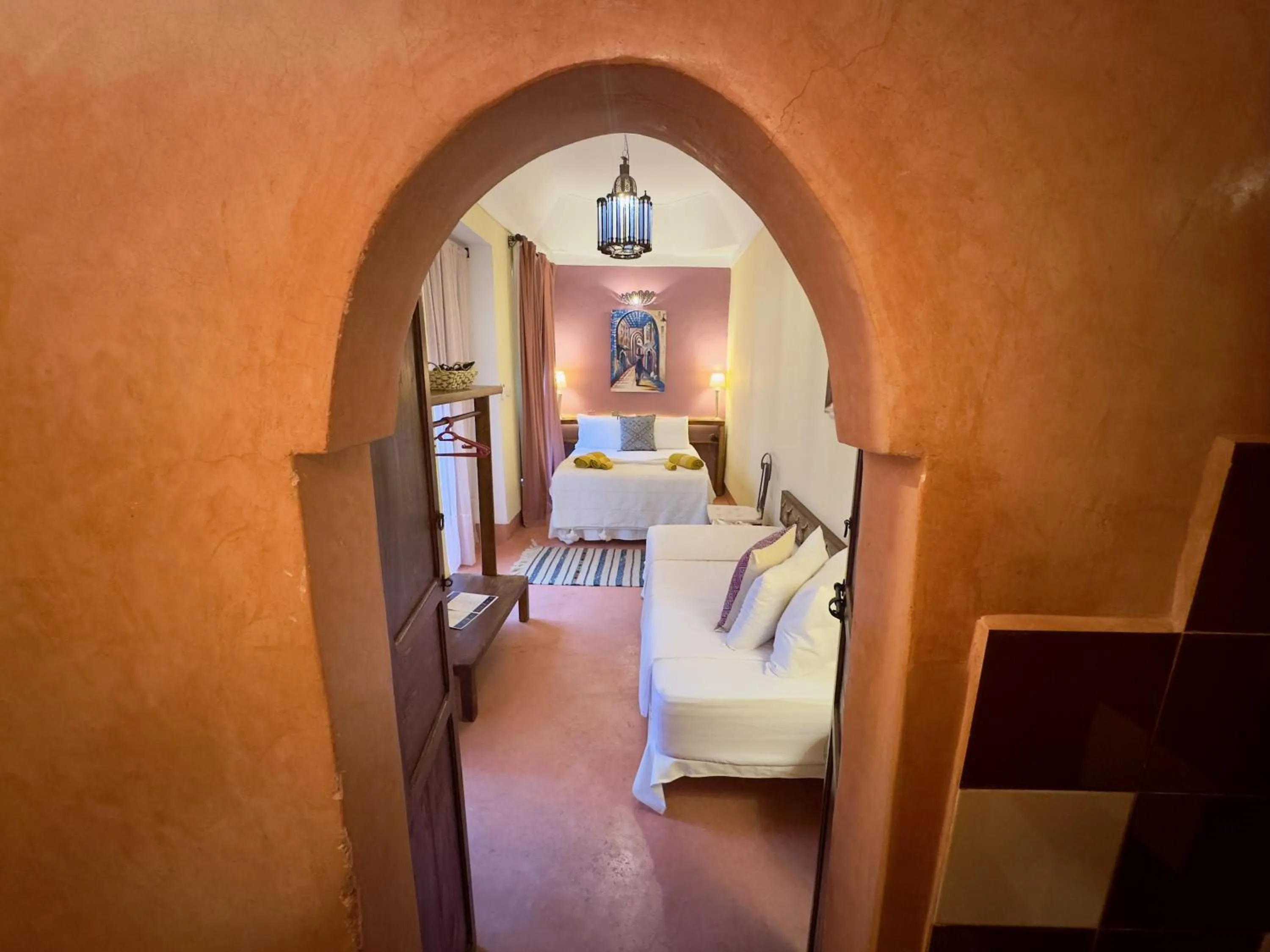 Photo of the whole room, Bed in Riad Taghia