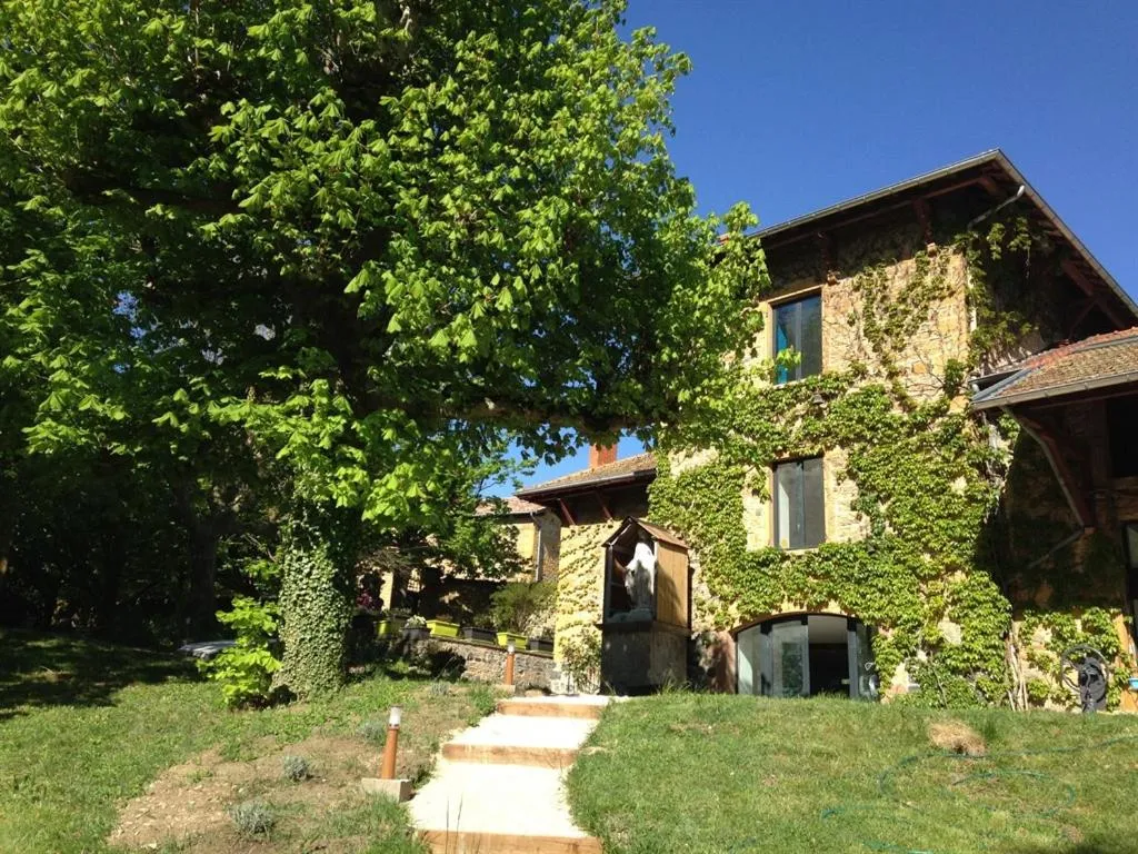 Property building in Lodges Lao