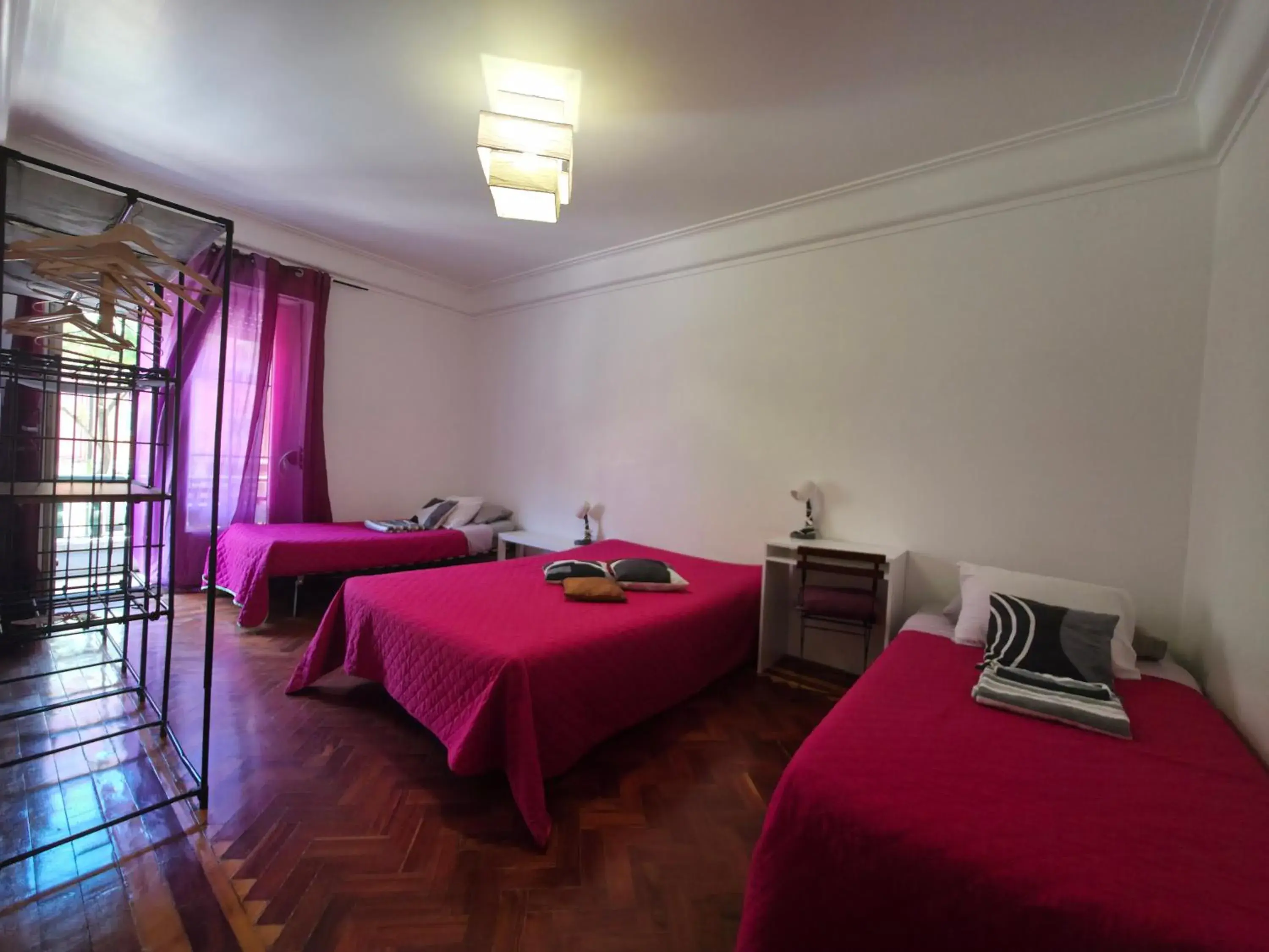 Quadruple Room with Shared Bathroom - single occupancy in Mini Hostel in Lisbon Quadruple Room with Shared Bathroom - single occupancy in Mini Hostel in Lisbon
