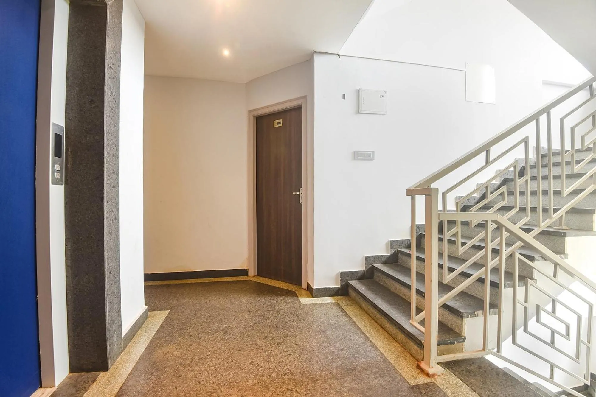 Lobby or reception in FabHotel Avasa Grand - Nr Big Daddy Casino