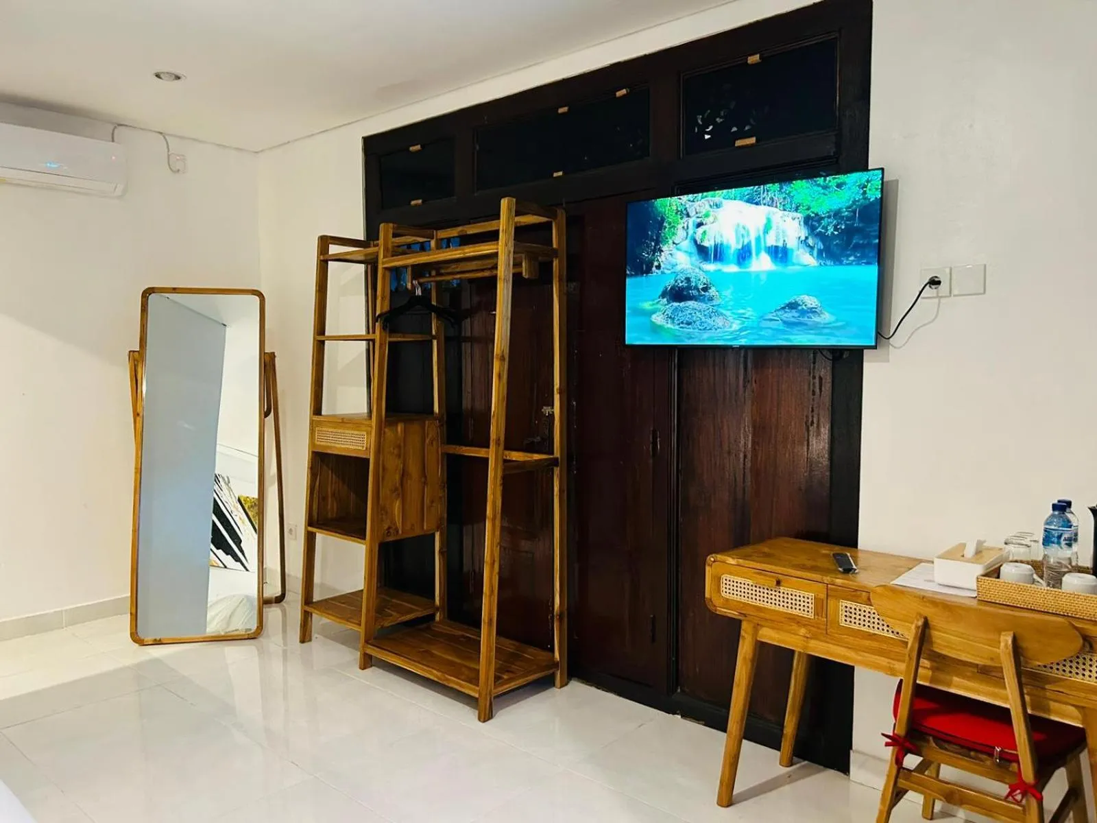 TV and multimedia in Batuan Village