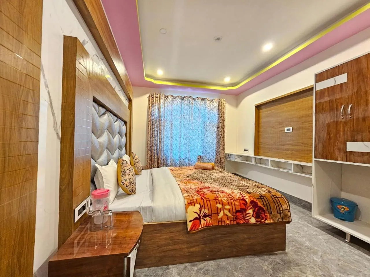 TV and multimedia in Maharastra Bhavan Atithi Grah