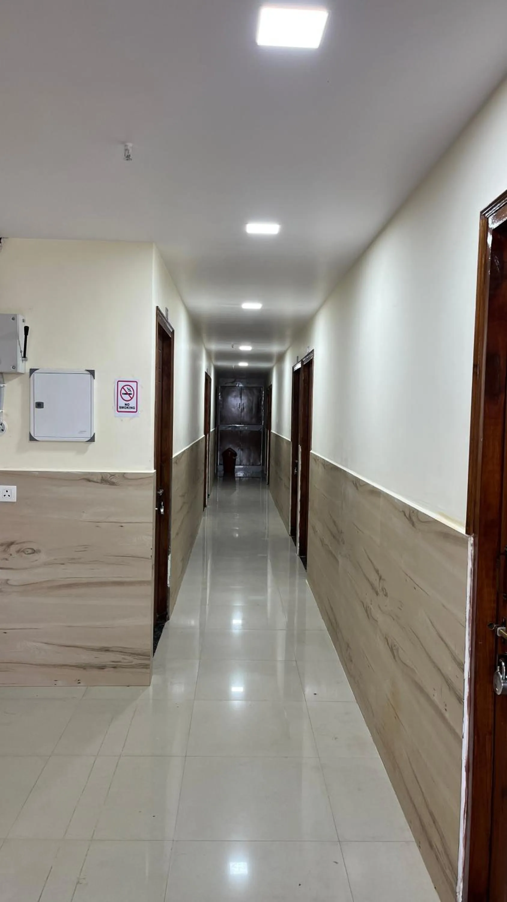 Lobby or reception in Maharastra Bhavan Atithi Grah