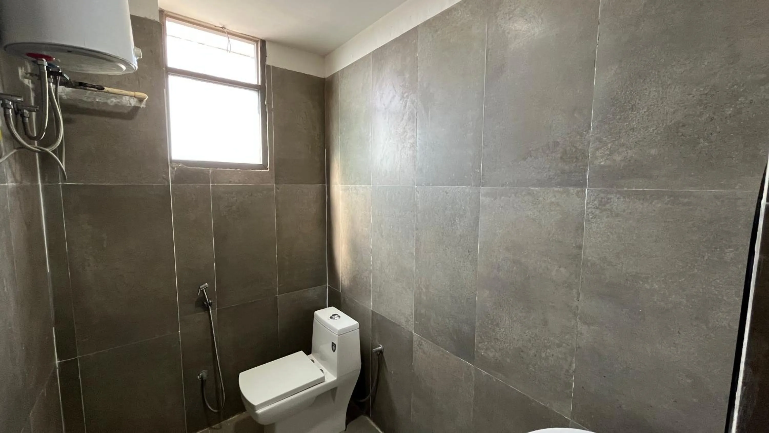 Bathroom in Maharastra Bhavan Atithi Grah