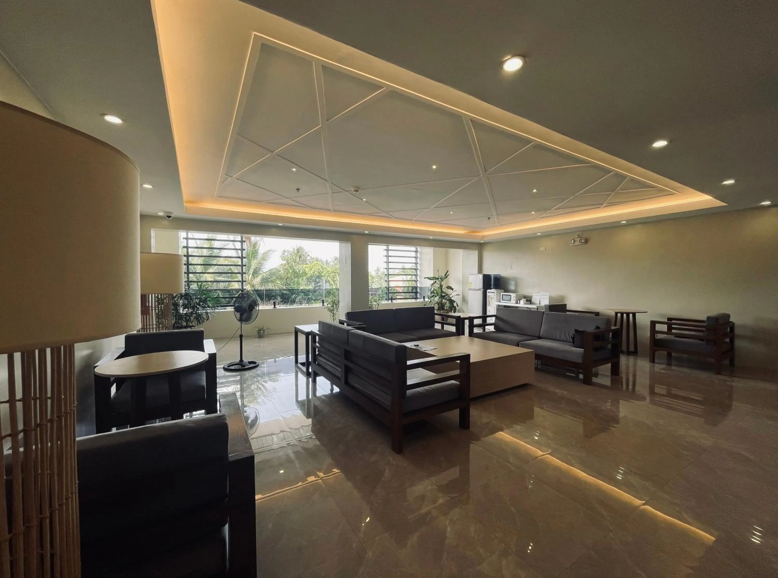 Property building in Daraga Tourist Inn