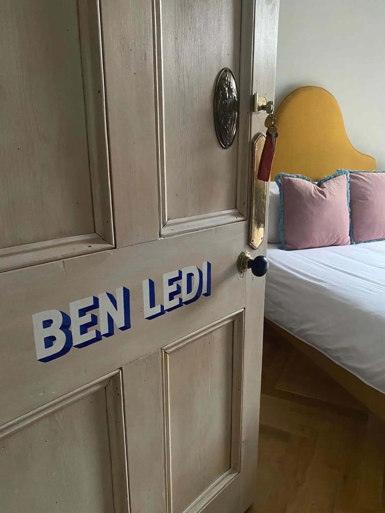 Bedroom, Bed in Ben A'an House
