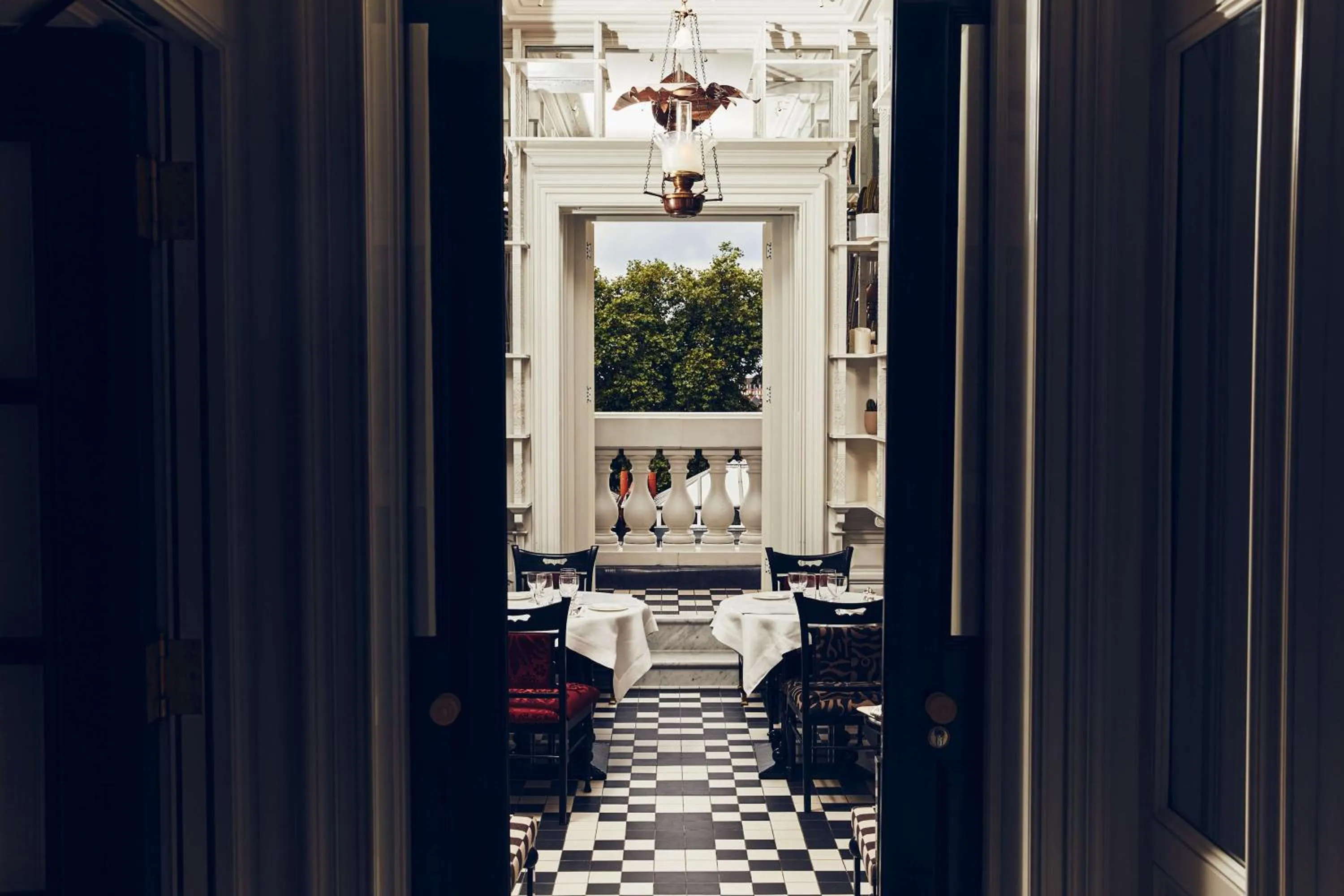 Restaurant/places to eat in At Sloane