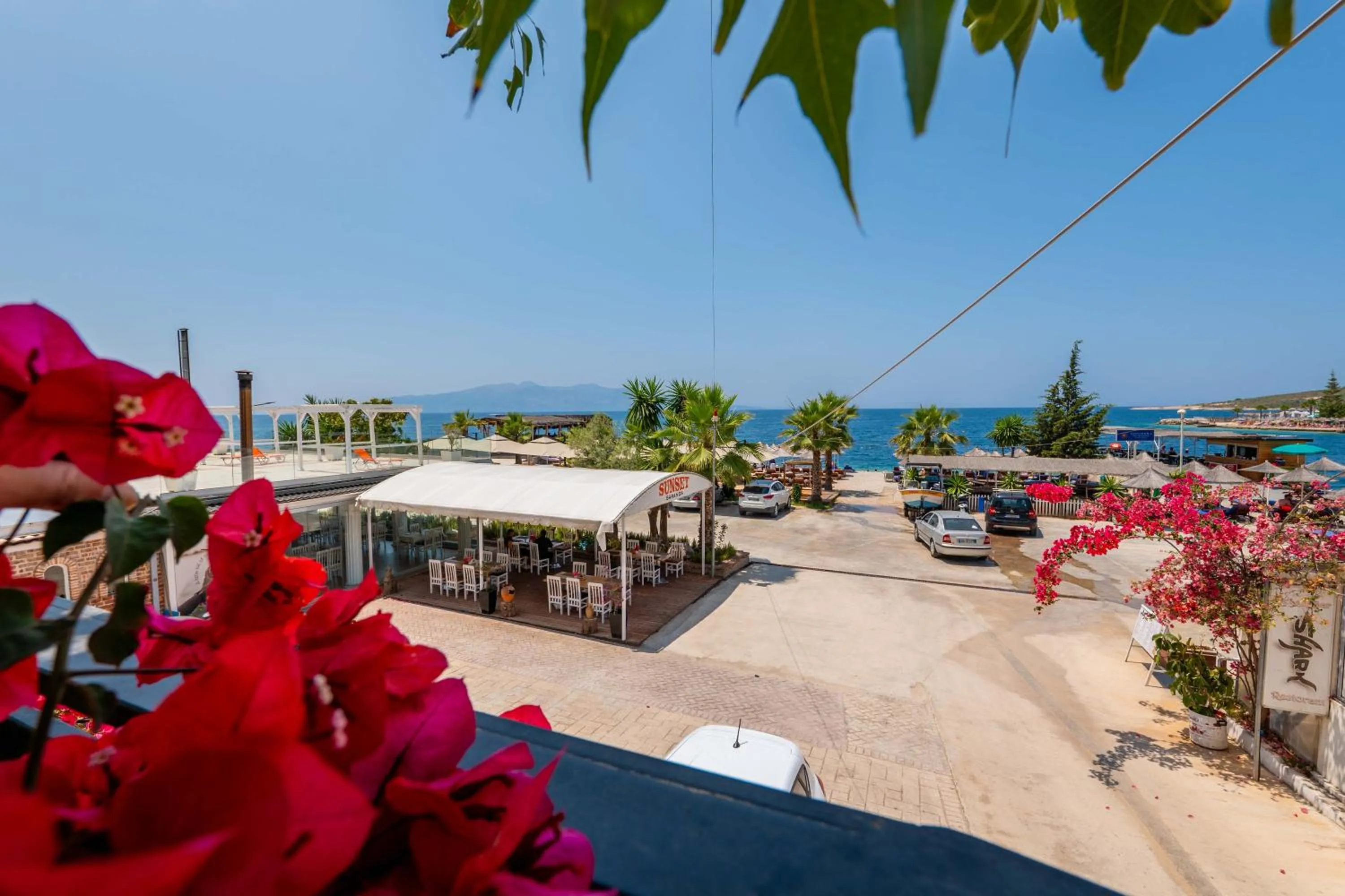 Day in Sunset Aparthotel