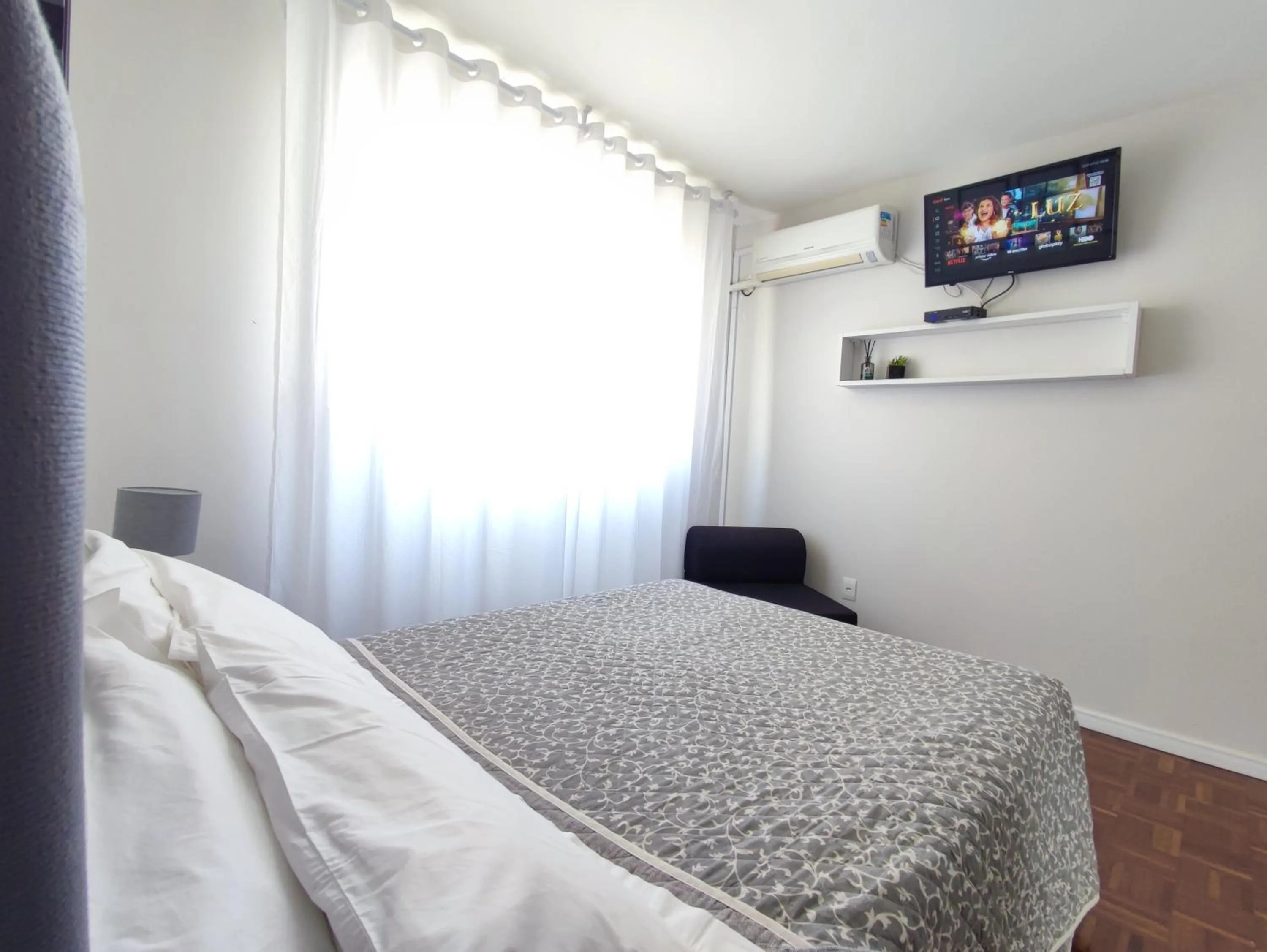 Bed in Apartamento Atalaia