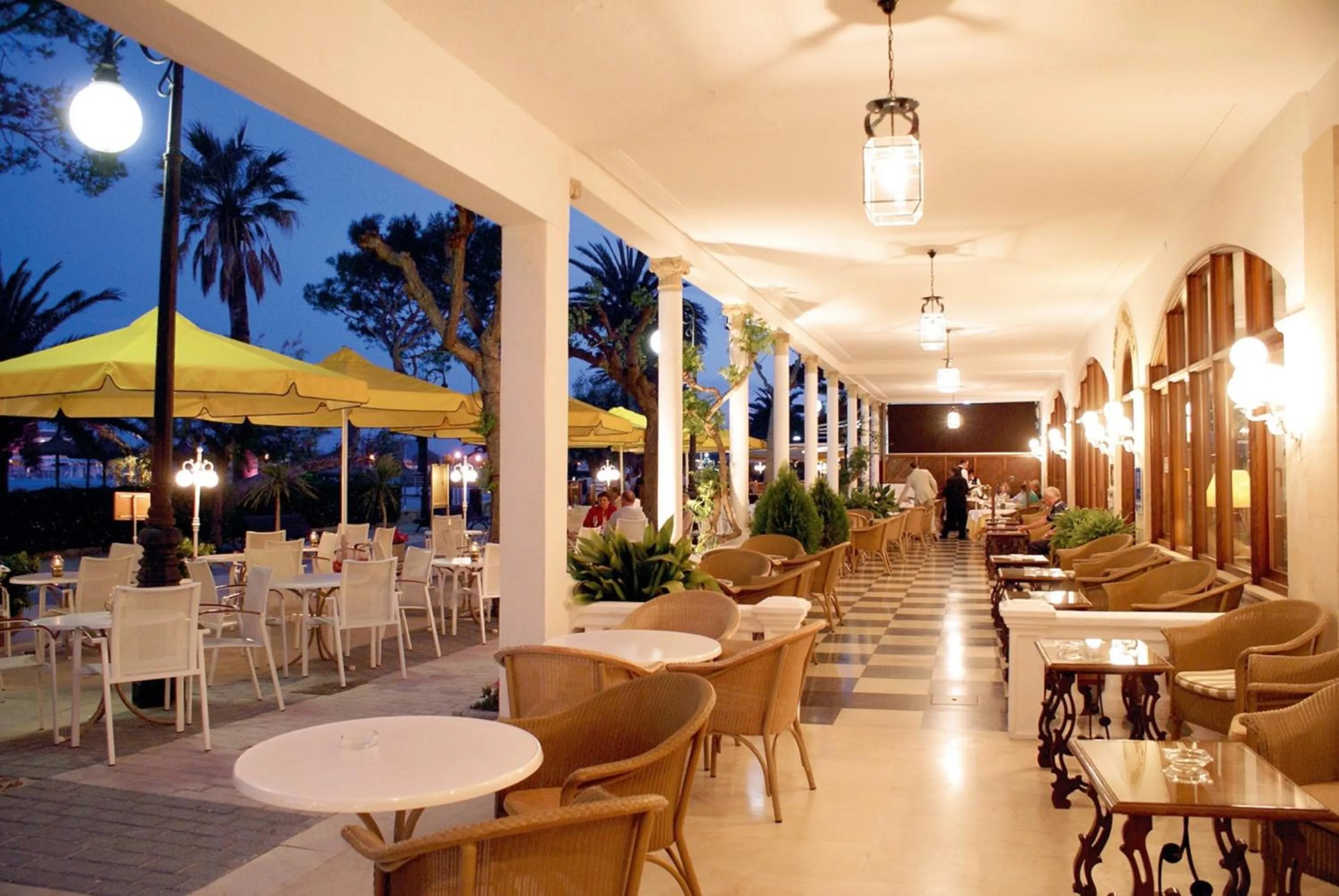 Lounge or bar in Hotel Miramar Mallorca