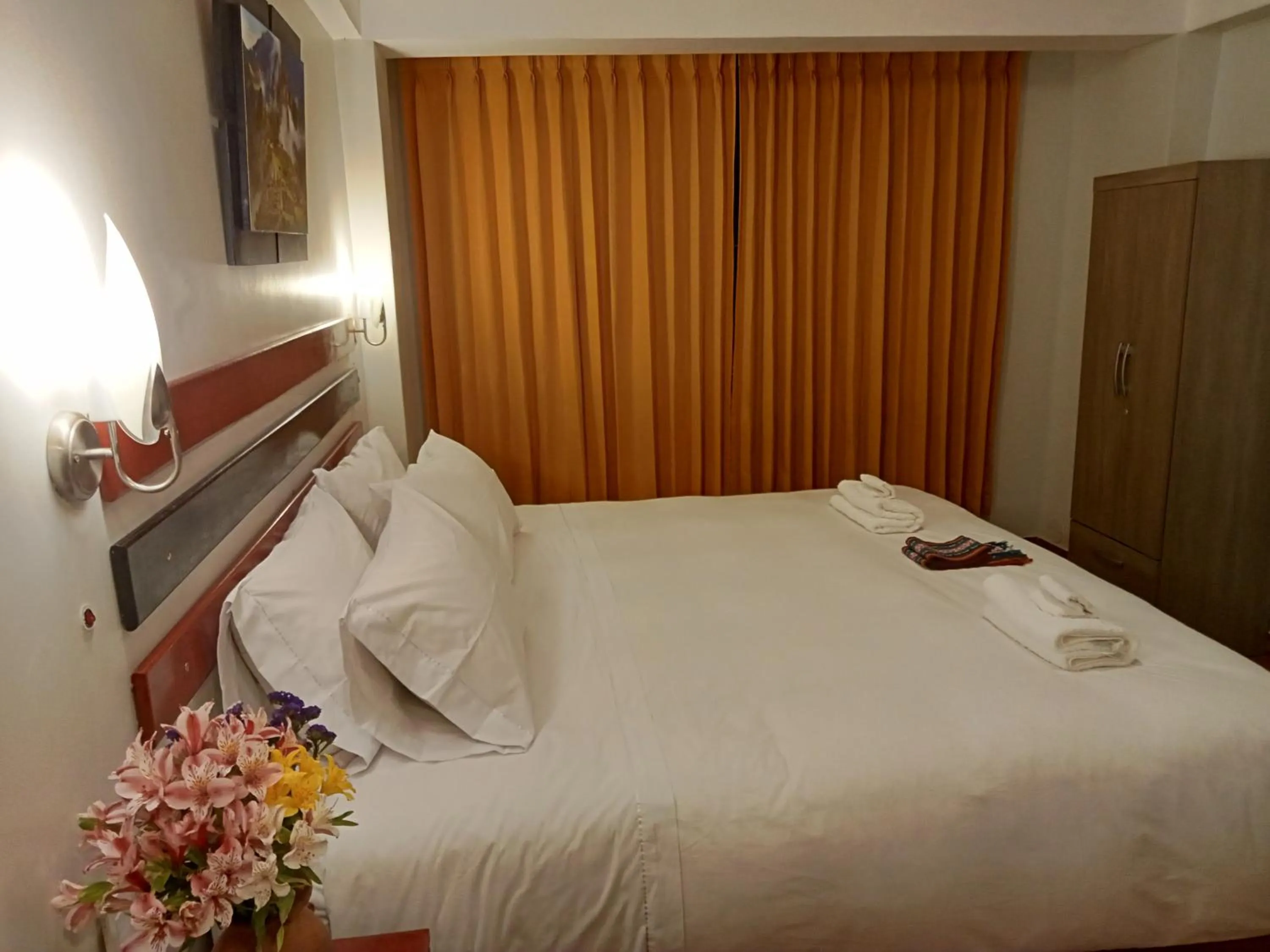 Photo of the whole room in Raymi Inn MachuPicchu