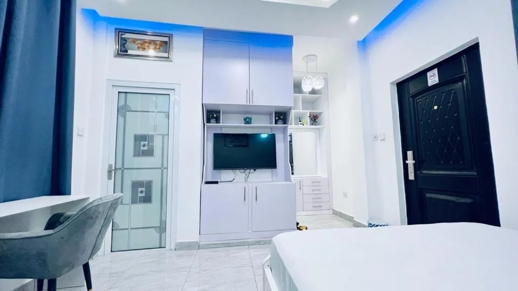 Photo of the whole room, Bed in Kamara Lakeview Hotel