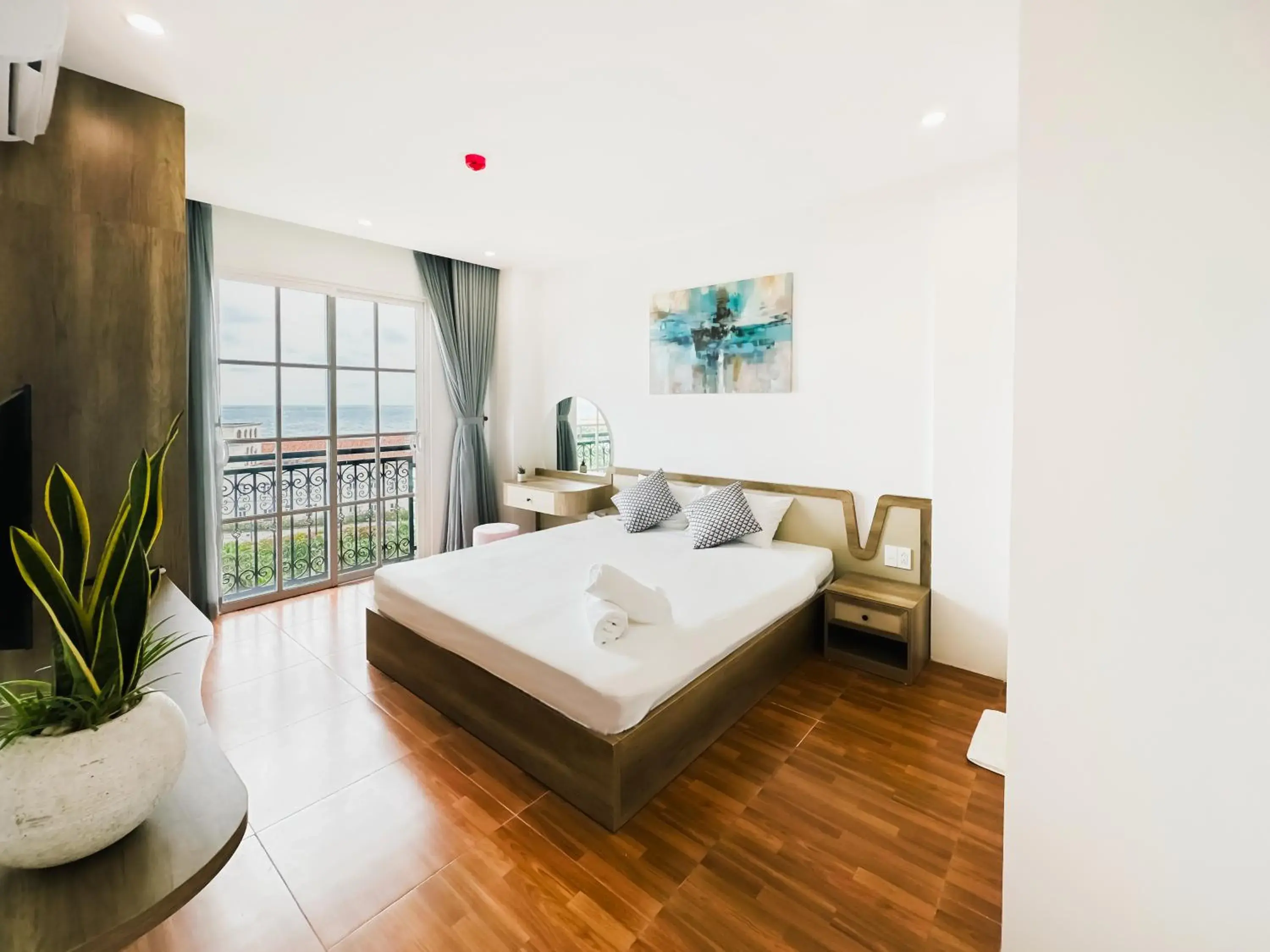 Double Room with Balcony in The Bay House Double Room with Balcony in The Bay House