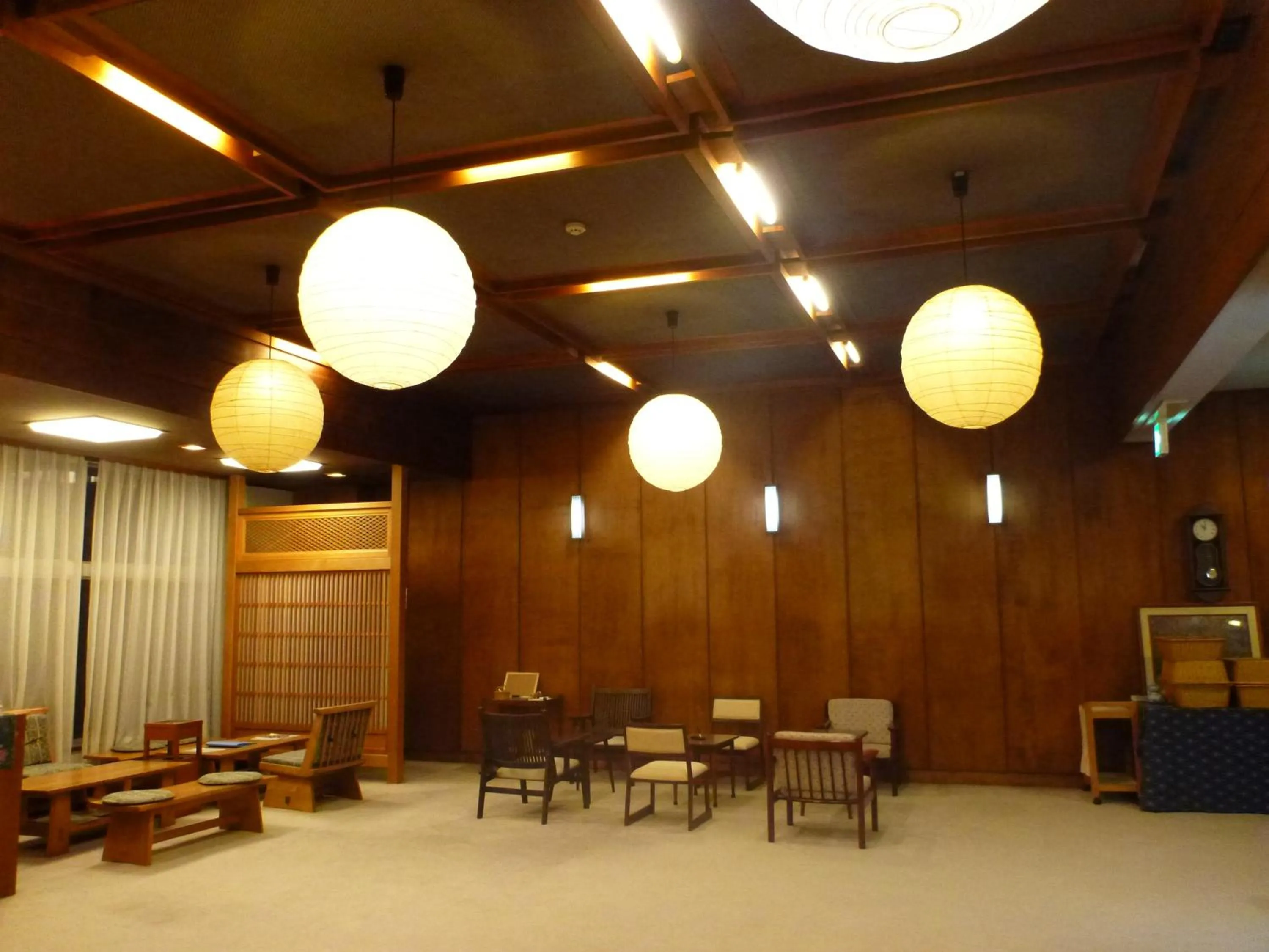 Lobby or reception in NOZARU ONSEN HOSTEL