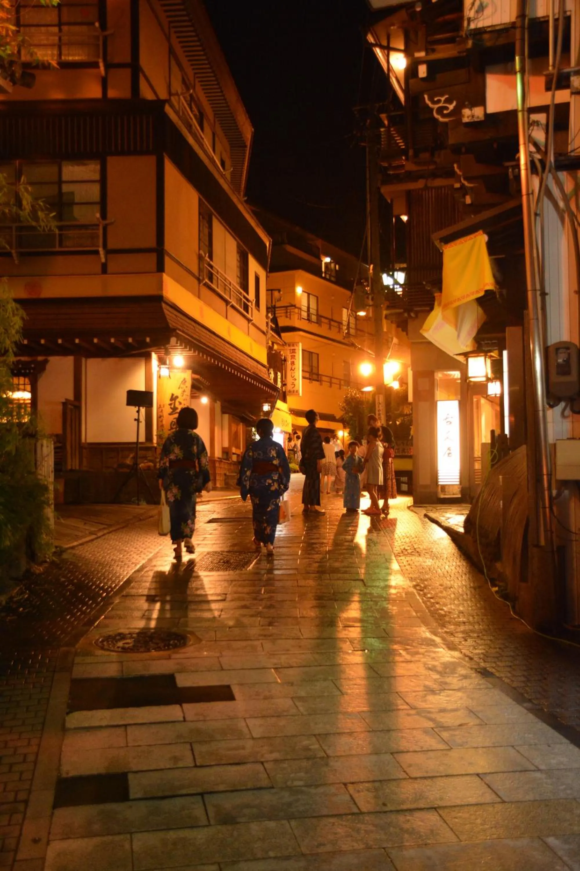 People in NOZARU ONSEN HOSTEL