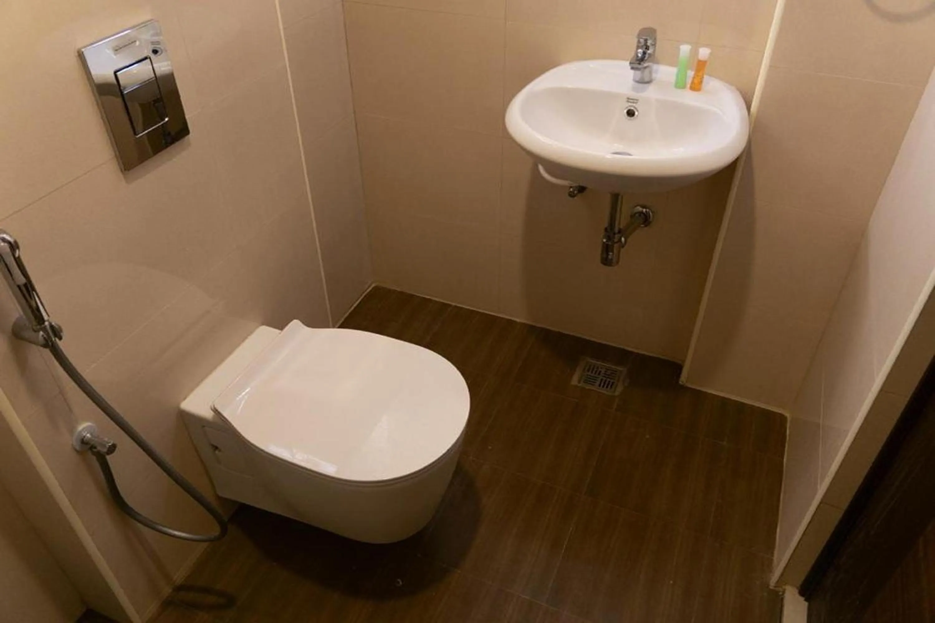 Bathroom in Flora Pavillion Near Global Hospital Perumbakkam