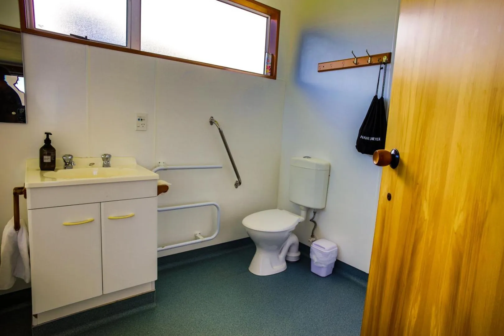 Facility for disabled guests in Kaka Point Motels