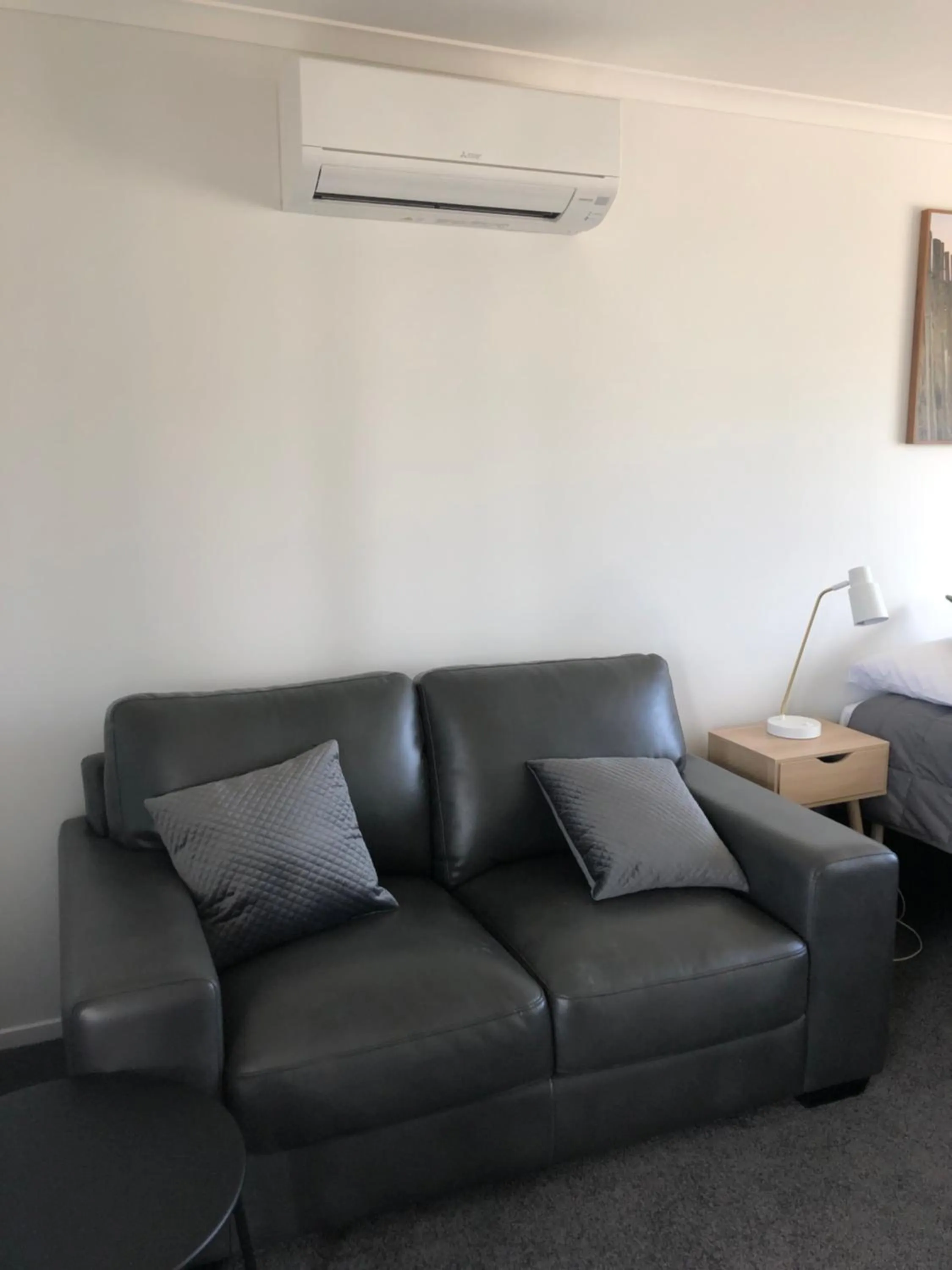 Living room in Kaka Point Motels